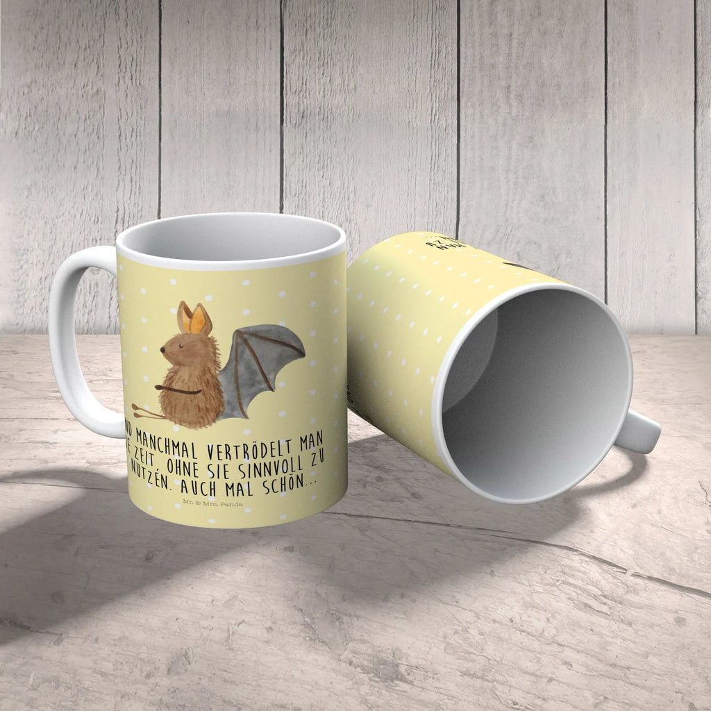 Kindertasse Fledermaus Sitzen Kindertasse, Kinder Tasse, Kunststoff Tasse, Kindergarten Tasse, Trinkbecher, Camping Becher, Kaffeetasse, Kunststoffbecher, Kindergartenbecher, Outdoorgeschirr, Kunststoffgeschirr, Reisebecher, Reisetasse, Kinderbecher, Bruchfeste Tasse, Bruchsichere Tasse, Plastik Tasse, Plastiktasse, Tiermotive, Gute Laune, lustige Sprüche, Tiere, Fledermaus, Fledermäuse, Motivation, entspannen