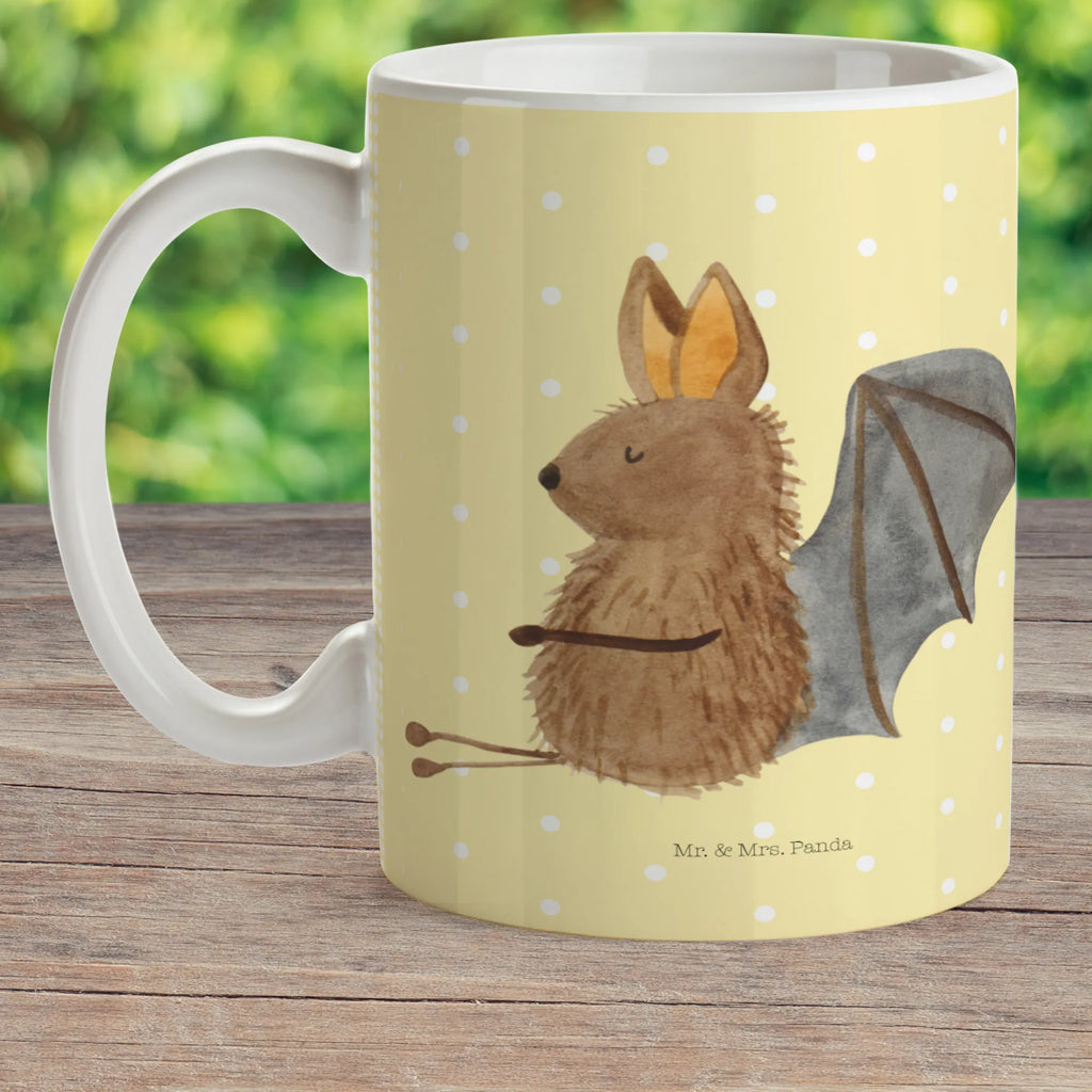 Kindertasse Fledermaus Sitzen Kindertasse, Kinder Tasse, Kunststoff Tasse, Kindergarten Tasse, Trinkbecher, Camping Becher, Kaffeetasse, Kunststoffbecher, Kindergartenbecher, Outdoorgeschirr, Kunststoffgeschirr, Reisebecher, Reisetasse, Kinderbecher, Bruchfeste Tasse, Bruchsichere Tasse, Plastik Tasse, Plastiktasse, Tiermotive, Gute Laune, lustige Sprüche, Tiere, Fledermaus, Fledermäuse, Motivation, entspannen