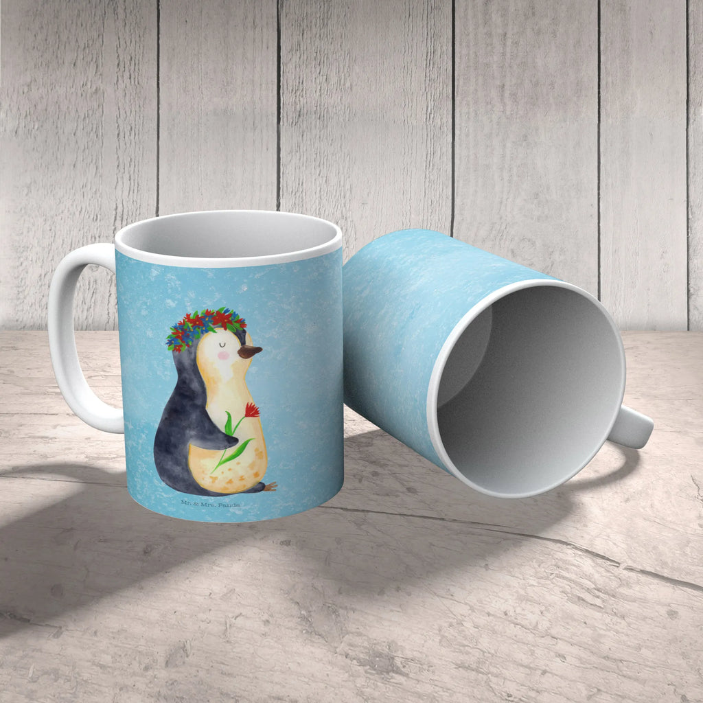 Kindertasse Pinguin Blumenkranz Kindertasse, Kinder Tasse, Kunststoff Tasse, Kindergarten Tasse, Trinkbecher, Camping Becher, Kaffeetasse, Kunststoffbecher, Kindergartenbecher, Outdoorgeschirr, Kunststoffgeschirr, Reisebecher, Reisetasse, Kinderbecher, Bruchfeste Tasse, Bruchsichere Tasse, Plastik Tasse, Plastiktasse, Pinguin, Pinguine, Blumenkranz, Universum, Leben, Wünsche, Ziele, Lebensziele, Motivation, Lebenslust, Liebeskummer, Geschenkidee