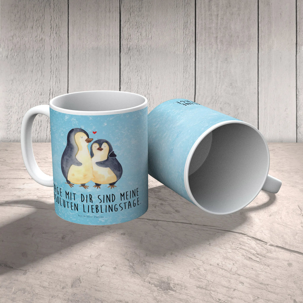 Kindertasse Pinguin umarmend Kindertasse, Kinder Tasse, Kunststoff Tasse, Kindergarten Tasse, Trinkbecher, Camping Becher, Kaffeetasse, Kunststoffbecher, Kindergartenbecher, Outdoorgeschirr, Kunststoffgeschirr, Reisebecher, Reisetasse, Kinderbecher, Bruchfeste Tasse, Bruchsichere Tasse, Plastik Tasse, Plastiktasse, Pinguin, Liebe, Liebespaar, Liebesbeweis, Liebesgeschenk, Verlobung, Jahrestag, Hochzeitstag, Hochzeit, Hochzeitsgeschenk