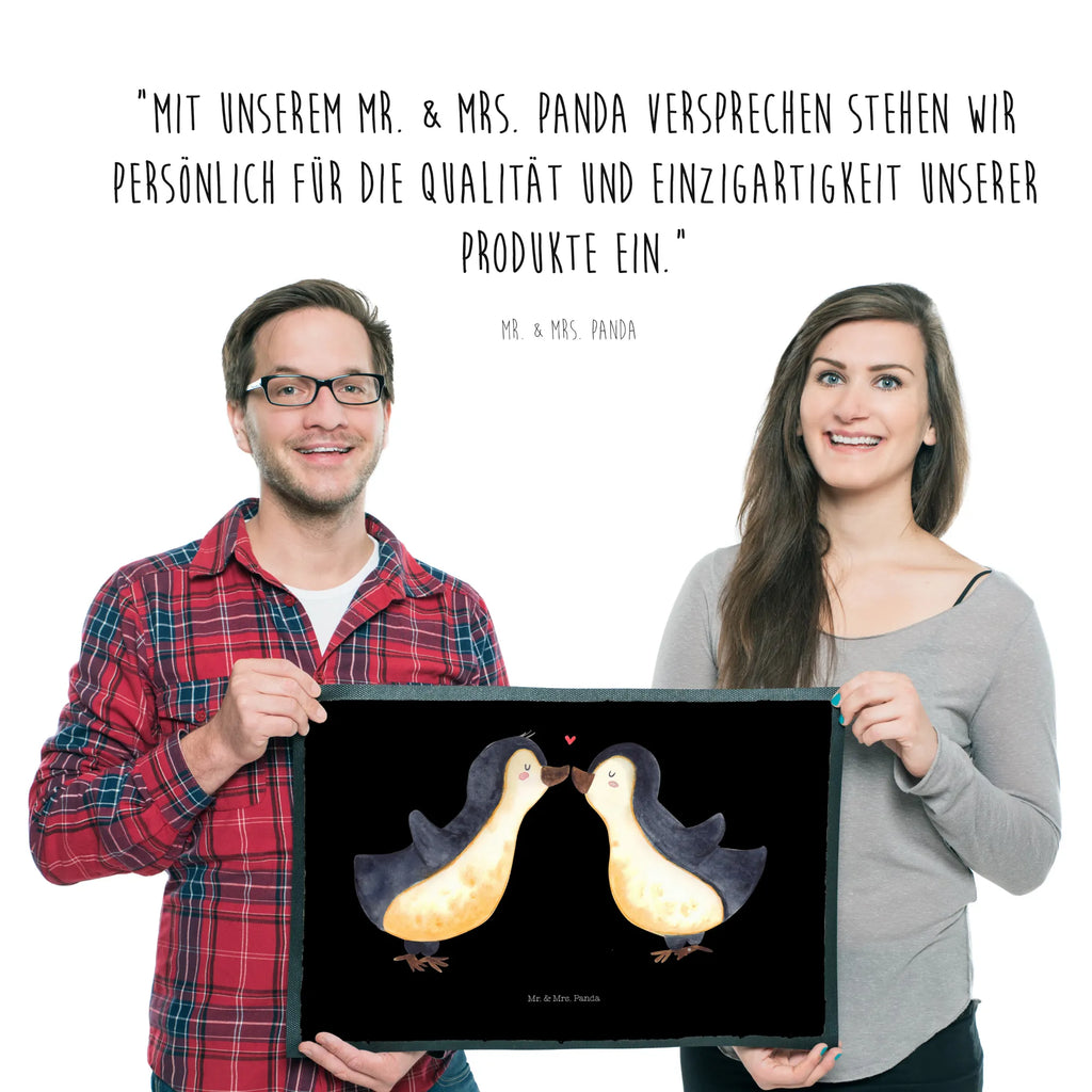 Fußmatte Pinguin Liebe Türvorleger, Schmutzmatte, Fußabtreter, Matte, Schmutzfänger, Fußabstreifer, Schmutzfangmatte, Türmatte, Motivfußmatte, Haustürmatte, Vorleger, Fussmatten, Fußmatten, Gummimatte, Fußmatte außen, Fußmatte innen, Fussmatten online, Gummi Matte, Sauberlaufmatte, Fußmatte waschbar, Fußmatte outdoor, Schmutzfangmatte waschbar, Eingangsteppich, Fußabstreifer außen, Fußabtreter außen, Schmutzfangteppich, Fußmatte außen wetterfest, Liebe, Partner, Freund, Freundin, Ehemann, Ehefrau, Heiraten, Verlobung, Heiratsantrag, Liebesgeschenk, Jahrestag, Hocheitstag, Pinguin, Pinguine, Pinguin Paar, Pinguinpaar, Pinguin Liebe, Paar, Pärchen. Liebespaar, Liebesbeweis, Liebesspruch, Hochzeitstag, Geschenk Freund, Geschenk Freundin, Verlobte, Verlobter, Love, Geschenk Hochzeitstag, Geschenkidee, Hochzeit, Gastgeschenk