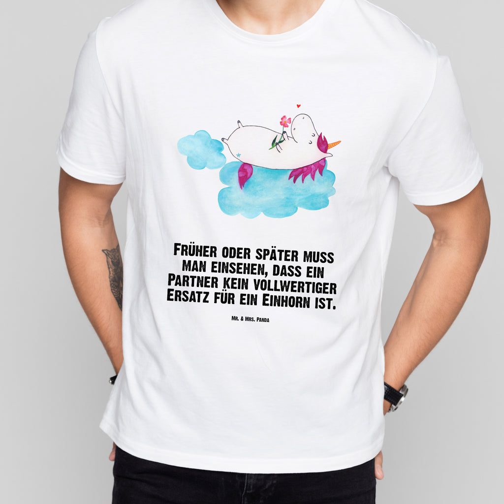 T-Shirt Standard Einhorn verliebt auf Wolke T-Shirt, Shirt, Tshirt, Lustiges T-Shirt, T-Shirt mit Spruch, Party, Junggesellenabschied, Jubiläum, Geburstag, Herrn, Damen, Männer, Frauen, Schlafshirt, Nachthemd, Sprüche, Einhorn, Einhörner, Einhorn Deko, Pegasus, Unicorn, verliebt, Liebe, Liebesbeweis, Freundin, Wolke