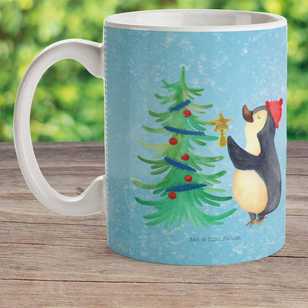 Kindertasse Pinguin Weihnachtsbaum Kindertasse, Kinder Tasse, Kunststoff Tasse, Kindergarten Tasse, Trinkbecher, Camping Becher, Kaffeetasse, Kunststoffbecher, Kindergartenbecher, Outdoorgeschirr, Kunststoffgeschirr, Reisebecher, Reisetasse, Kinderbecher, Bruchfeste Tasse, Bruchsichere Tasse, Plastik Tasse, Plastiktasse, Winter, Weihnachten, Weihnachtsdeko, Nikolaus, Advent, Heiligabend, Wintermotiv, Pinguin