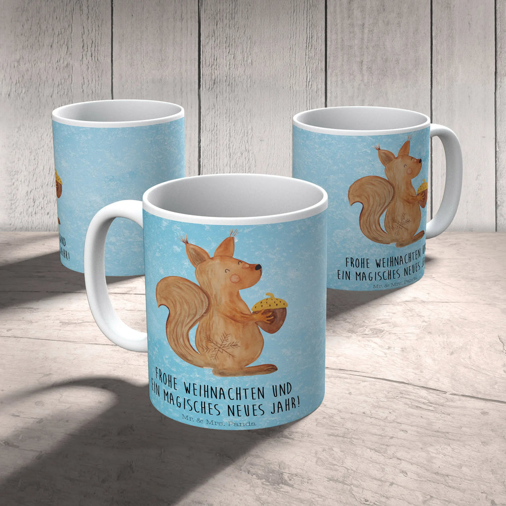 Tasse Eichhörnchen Weihnachtszeit Tasse, Kaffeetasse, Teetasse, Becher, Kaffeebecher, Teebecher, Keramiktasse, Porzellantasse, Büro Tasse, Geschenk Tasse, Tasse Sprüche, Tasse Motive, Kaffeetassen, Tasse bedrucken, Designer Tasse, Cappuccino Tassen, Schöne Teetassen, Winter, Weihnachten, Weihnachtsdeko, Nikolaus, Advent, Heiligabend, Wintermotiv, Frohe Weihnachten, Frohes neues Jahr, Guten Rutsch, Weihnachtsmotiv, Weihnachtsgruß, Neujahr, Vogel