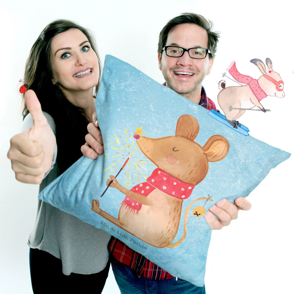 40x40 Kissen Maus Weihnachten Kissenhülle, Kopfkissen, Sofakissen, Dekokissen, Motivkissen, sofakissen, sitzkissen, Kissen, Kissenbezüge, Kissenbezug 40x40, Kissen 40x40, Kissenhülle 40x40, Zierkissen, Couchkissen, Dekokissen Sofa, Sofakissen 40x40, Dekokissen 40x40, Kopfkissen 40x40, Kissen 40x40 Waschbar, Winter, Weihnachten, Weihnachtsdeko, Nikolaus, Advent, Heiligabend, Wintermotiv, Frohe Weihnachten, Weihnachtsgruß, Weihnachtsmotiv, Maus, Mäuschen, Weihnachtswunder