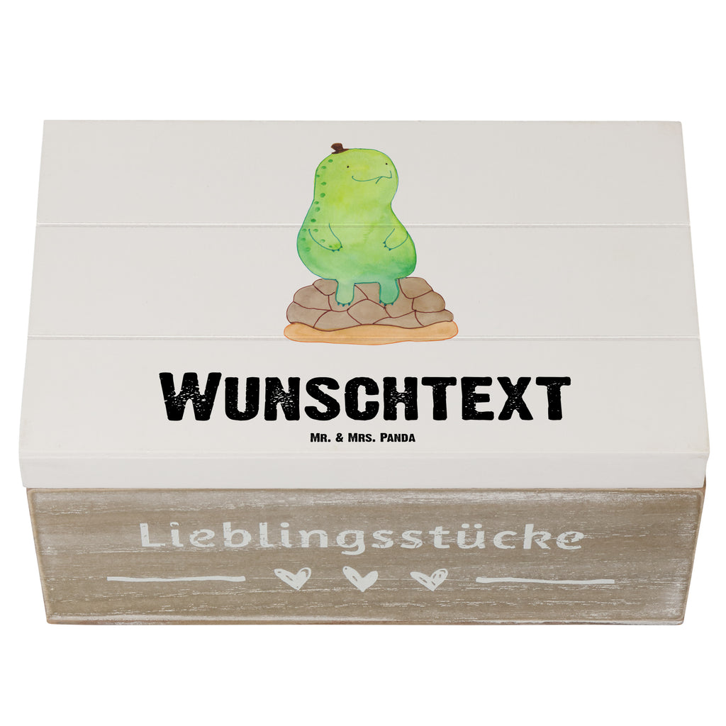 Personalisierte Holzkiste Schildkröte Pause Holzkiste mit Namen, Kiste mit Namen, Schatzkiste mit Namen, Truhe mit Namen, Schatulle mit Namen, Erinnerungsbox mit Namen, Erinnerungskiste, mit Namen, Dekokiste mit Namen, Aufbewahrungsbox mit Namen, Holzkiste Personalisiert, Kiste Personalisiert, Schatzkiste Personalisiert, Truhe Personalisiert, Schatulle Personalisiert, Erinnerungsbox Personalisiert, Erinnerungskiste Personalisiert, Dekokiste Personalisiert, Aufbewahrungsbox Personalisiert, Geschenkbox personalisiert, GEschenkdose personalisiert, Schildkröte, Achtsamkeit, Entschleunigen, achtsam