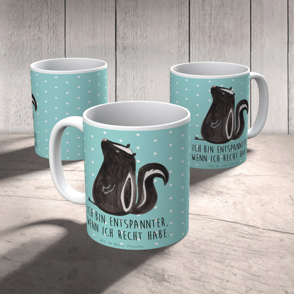 Tasse Stinktier Sitzen Tasse, Kaffeetasse, Teetasse, Becher, Kaffeebecher, Teebecher, Keramiktasse, Porzellantasse, Büro Tasse, Geschenk Tasse, Tasse Sprüche, Tasse Motive, Kaffeetassen, Tasse bedrucken, Designer Tasse, Cappuccino Tassen, Schöne Teetassen, Stinktier, Skunk, Wildtier, Raubtier, Stinker, Stinki, Spruch, Büro, Recht, Besserwisser