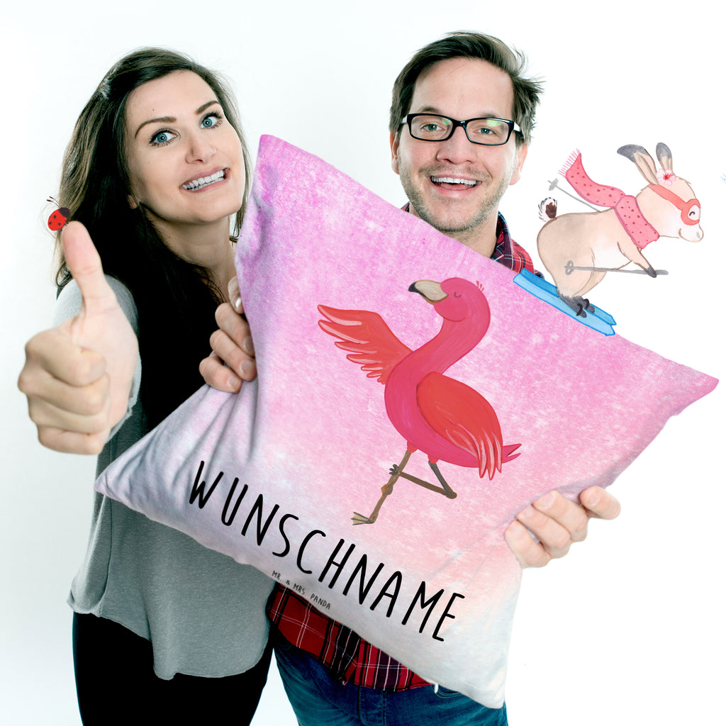 Personalisiertes Kissen Flamingo Yoga Kissen, personalisiert, Name, Wunschname, bedrucken, Kopfkissen, Flamingo, Vogel, Yoga, Namaste, Achtsamkeit, Yoga-Übung, Entspannung, Ärger, Aufregen, Tiefenentspannung