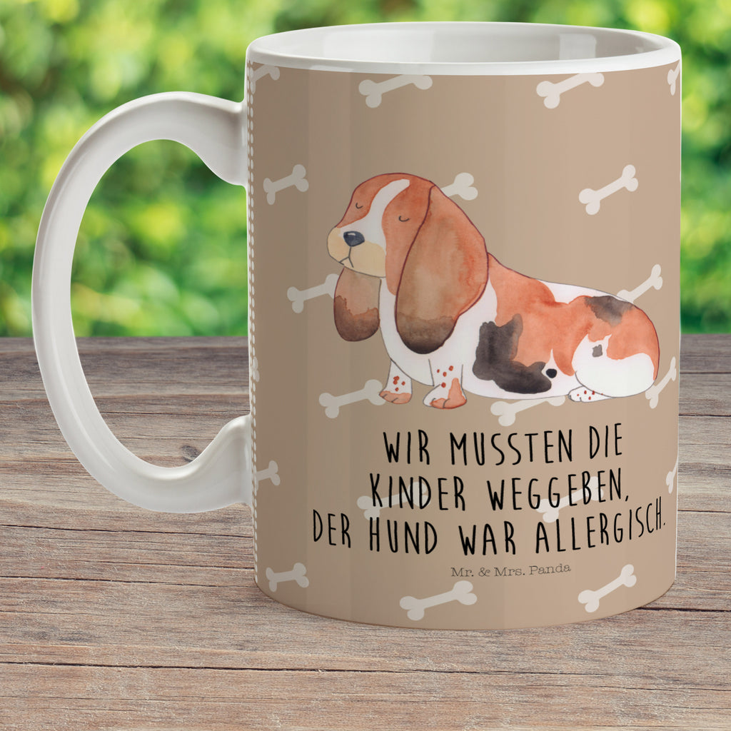 Kindertasse Hund Basset Hound Kindertasse, Kinder Tasse, Kunststoff Tasse, Kindergarten Tasse, Trinkbecher, Camping Becher, Kaffeetasse, Kunststoffbecher, Kindergartenbecher, Outdoorgeschirr, Kunststoffgeschirr, Reisebecher, Reisetasse, Kinderbecher, Bruchfeste Tasse, Bruchsichere Tasse, Plastik Tasse, Plastiktasse, Hund, Hundemotiv, Haustier, Hunderasse, Tierliebhaber, Hundebesitzer, Sprüche, Basset Hound, Basset, Hundeliebe, kinderlos