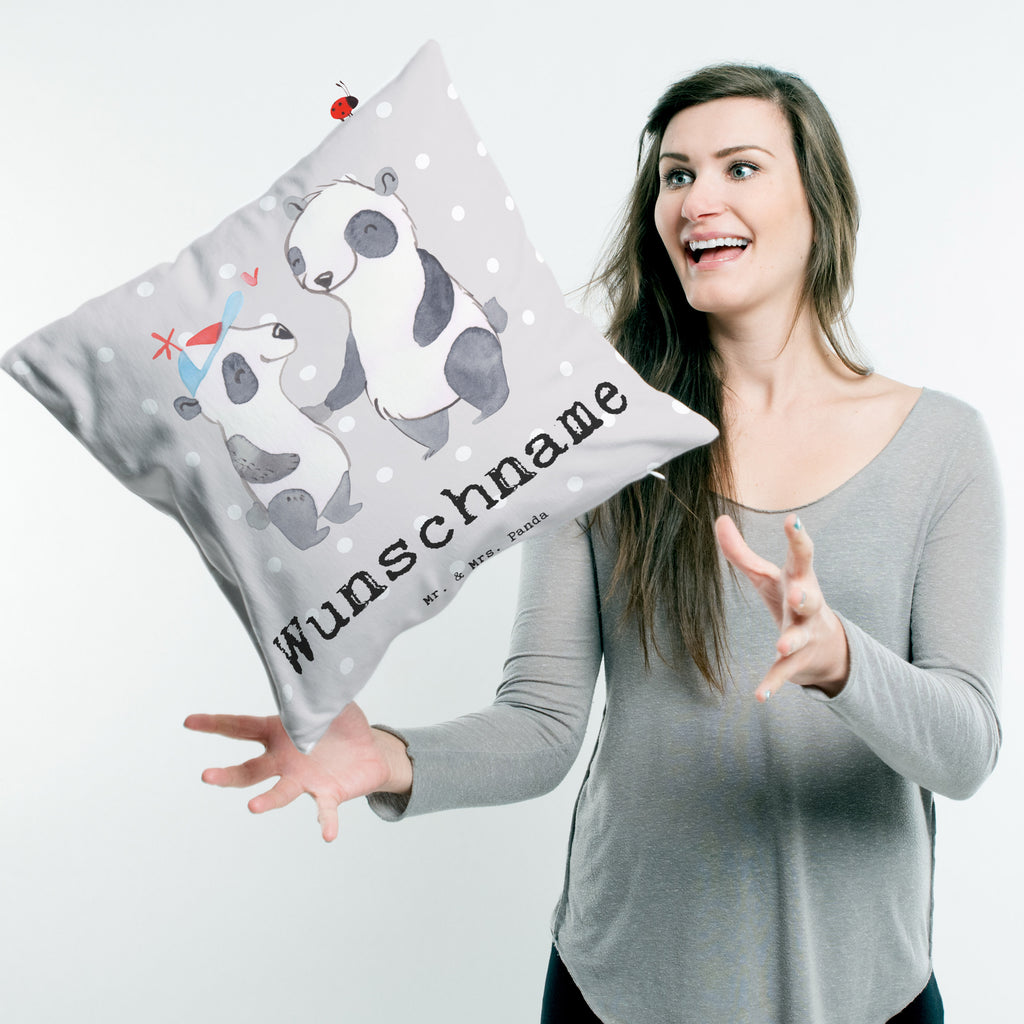 Personalisiertes Kissen Panda Bester Sohn der Welt Kissen, personalisiert, Name, Wunschname, bedrucken, Kopfkissen, für, Dankeschön, Geschenk, Schenken, Geburtstag, Geburtstagsgeschenk, Geschenkidee, Danke, Bedanken, Mitbringsel, Freude machen, Geschenktipp, Sohn, Sohnemann, Söhnchen, Bube, Bub, Nachwuchs, Nachkomme, Kind, Familie, Vater, Belohnung