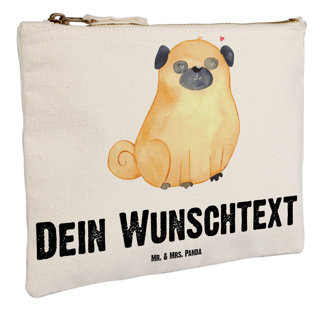 Personalisierte Schminktasche Mops Personalisierte Schminktasche, Personalisierte Kosmetiktasche, Personalisierter Kosmetikbeutel, Personalisiertes Stiftemäppchen, Personalisiertes Etui, Personalisierte Federmappe, Personalisierte Makeup Bag, Personalisiertes Schminketui, Personalisiertes Kosmetiketui, Personalisiertes Schlamperetui, Schminktasche mit Namen, Kosmetiktasche mit Namen, Kosmetikbeutel mit Namen, Stiftemäppchen mit Namen, Etui mit Namen, Federmappe mit Namen, Makeup Bg mit Namen, Schminketui mit Namen, Kosmetiketui mit Namen, Schlamperetui mit Namen, Schminktasche personalisieren, Schminktasche bedrucken, Schminktasche selbst gestalten, Hund, Hundemotiv, Haustier, Hunderasse, Tierliebhaber, Hundebesitzer, Sprüche, Mops, Liebe, Hundeliebe