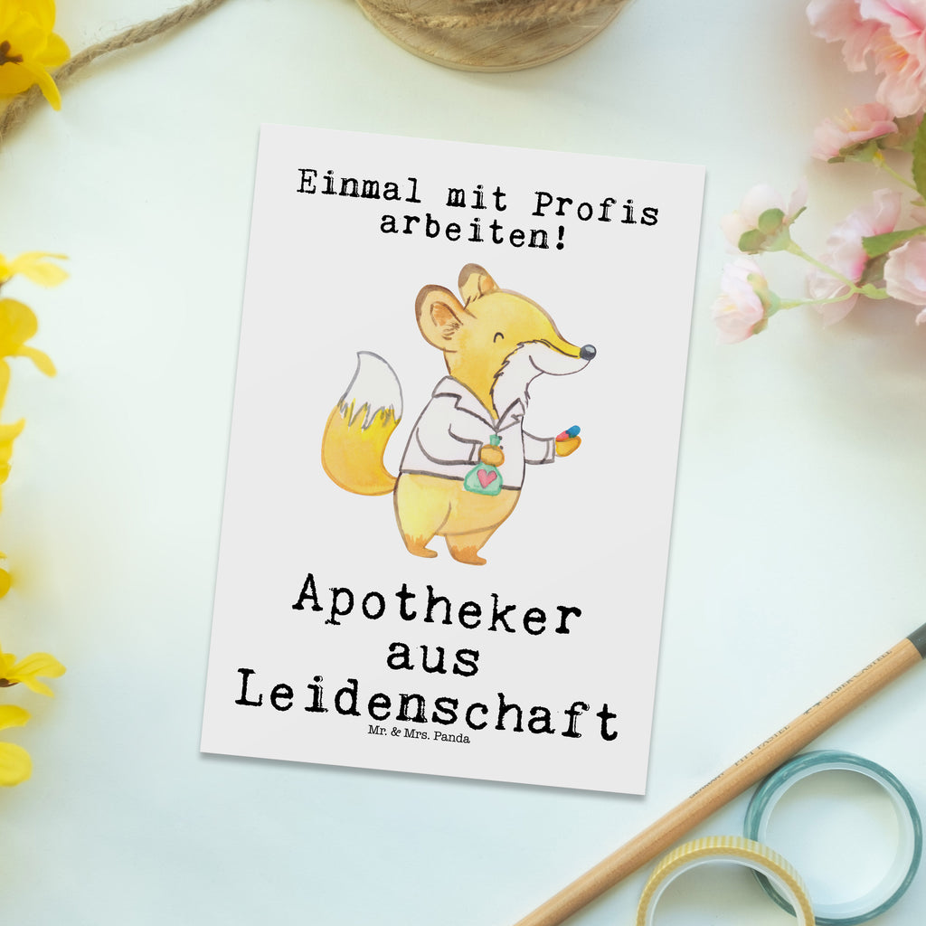 Postkarte Apotheker aus Leidenschaft Postkarte, Karte, Geschenkkarte, Grußkarte, Einladung, Ansichtskarte, Geburtstagskarte, Einladungskarte, Dankeskarte, Ansichtskarten, Einladung Geburtstag, Einladungskarten Geburtstag, Beruf, Ausbildung, Jubiläum, Abschied, Rente, Kollege, Kollegin, Geschenk, Schenken, Arbeitskollege, Mitarbeiter, Firma, Danke, Dankeschön, Apotheker, Pharmazie, Staatsexamen, Approbation, Eröffnung Apotheke