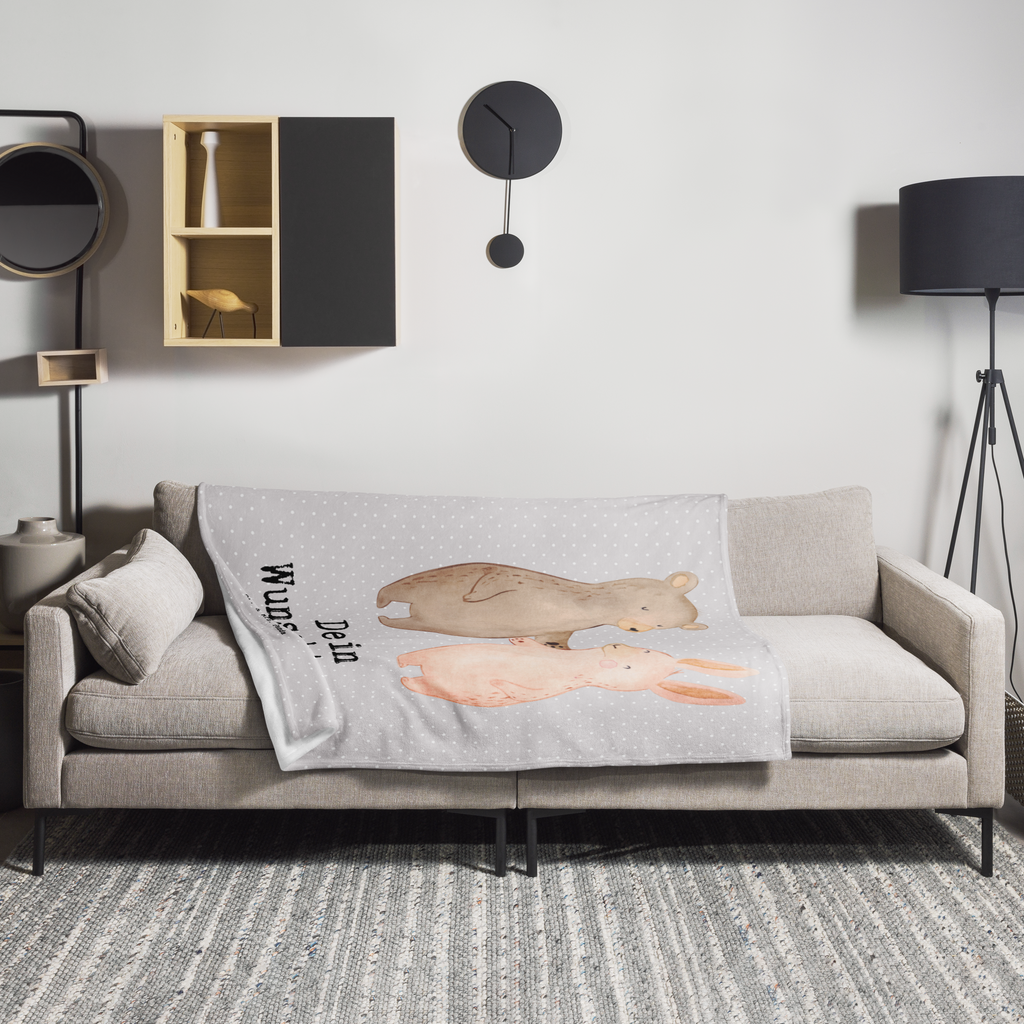 Personalisierte Decke Hase Beste Schwägerin der Welt Personalisierte Decke, Decke mit Namen, Kuscheldecke mit Namen, Decke bedrucken, Kuscheldecke bedrucken, für, Dankeschön, Geschenk, Schenken, Geburtstag, Geburtstagsgeschenk, Geschenkidee, Danke, Bedanken, Mitbringsel, Freude machen, Geschenktipp, Schwägerin, Schwähgerin, Schwippschwägerin, Familie, Verwandtschaft, angeheiratet, Frau, Ehemann, Schwester, Ehefrau, Bruder, Partner