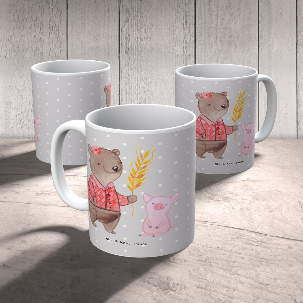 Tasse Bäuerin mit Herz Tasse, Kaffeetasse, Teetasse, Becher, Kaffeebecher, Teebecher, Keramiktasse, Porzellantasse, Büro Tasse, Geschenk Tasse, Tasse Sprüche, Tasse Motive, Kaffeetassen, Tasse bedrucken, Designer Tasse, Cappuccino Tassen, Schöne Teetassen, Beruf, Ausbildung, Jubiläum, Abschied, Rente, Kollege, Kollegin, Geschenk, Schenken, Arbeitskollege, Mitarbeiter, Firma, Danke, Dankeschön, Landwirtin, Bäuerin, Tierwirtin, Agronomin, Farmerin, Bauernhof