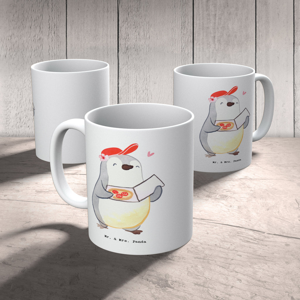 Tasse Pizzabäckerin mit Herz Tasse, Kaffeetasse, Teetasse, Becher, Kaffeebecher, Teebecher, Keramiktasse, Porzellantasse, Büro Tasse, Geschenk Tasse, Tasse Sprüche, Tasse Motive, Kaffeetassen, Tasse bedrucken, Designer Tasse, Cappuccino Tassen, Schöne Teetassen, Beruf, Ausbildung, Jubiläum, Abschied, Rente, Kollege, Kollegin, Geschenk, Schenken, Arbeitskollege, Mitarbeiter, Firma, Danke, Dankeschön, Lieferdienstmitarbeiterin, Pizzabäckerin, Pizzabotin, Pizzabringdienst, Lieferbringdienst