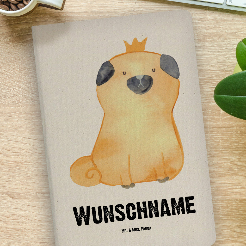 DIN A4 Personalisiertes Notizbuch Mops Krone Personalisiertes Notizbuch, Notizbuch mit Namen, Notizbuch bedrucken, Personalisierung, Namensbuch, Namen, Hund, Hundemotiv, Haustier, Hunderasse, Tierliebhaber, Hundebesitzer, Sprüche, Mops, allergisch, kinderlos, Hausregel, Hundebesitzer. Spruch, lustig