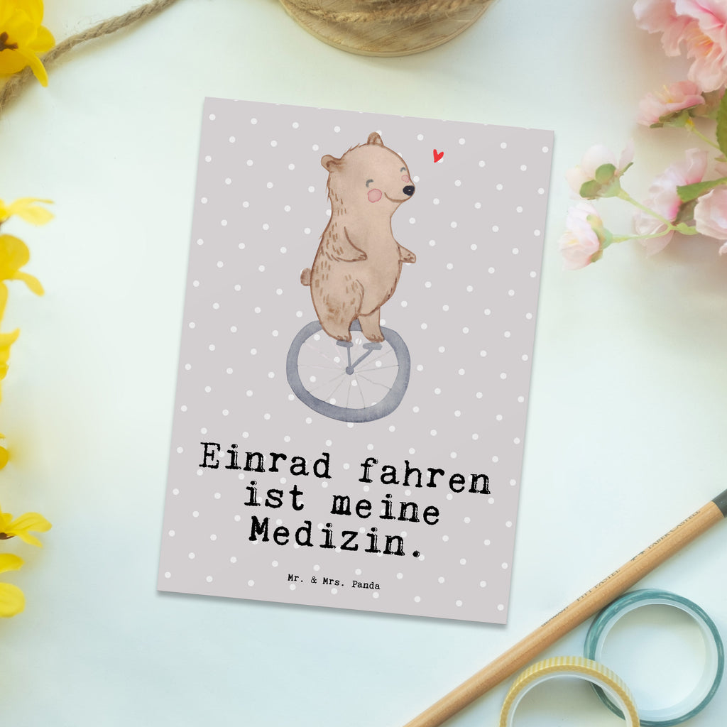 Postkarte Bär Einrad fahren Medizin Postkarte, Karte, Geschenkkarte, Grußkarte, Einladung, Ansichtskarte, Geburtstagskarte, Einladungskarte, Dankeskarte, Ansichtskarten, Einladung Geburtstag, Einladungskarten Geburtstag, Geschenk, Sport, Sportart, Hobby, Schenken, Danke, Dankeschön, Auszeichnung, Gewinn, Sportler, Einrad fahren