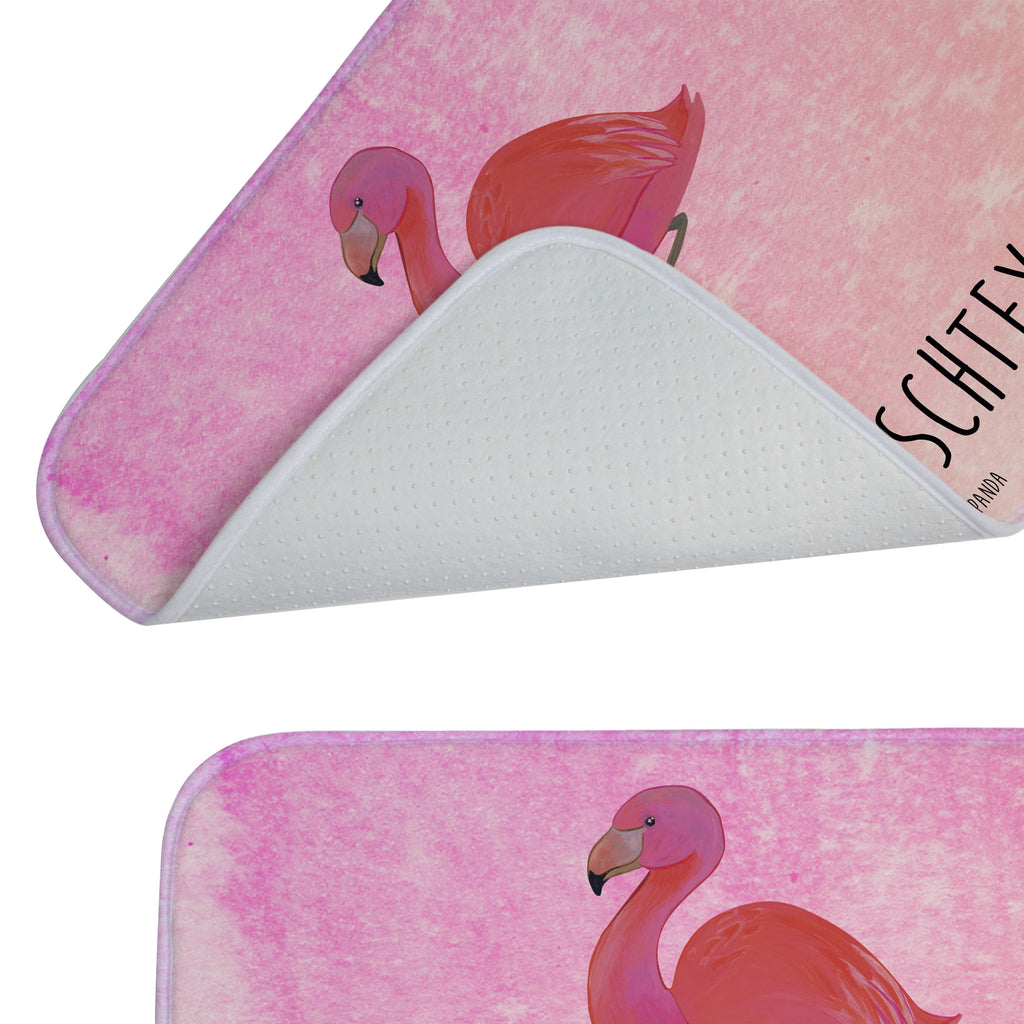 Personalisierter Badvorleger Flamingo classic Personalisierte Badematte, Personalisierter Badteppich, Personalisierter Duschvorleger, Personalisierter Badezimmerteppich, Personalisierter Badezimmermatte, Personalisierter Badvorleger, Personalisierter Duschmatte, Personalisierter Duschteppich, Badematte mit Namen, Badteppich mit Namen, Duschvorleger mit Namen, Badezimmerteppich mit Namen, Badezimmermatte mit Namen, Badvorleger mit Namen, Duschmatte mit Namen, Duschteppich mit Namen, Wunschtext, Badvorleger selbst bedrucken, Wunschname, Personalisieren, Flamingo, Einzigartig, Selbstliebe, Stolz, ich, für mich, Spruch, Freundin, Freundinnen, Außenseiter, Sohn, Tochter, Geschwister