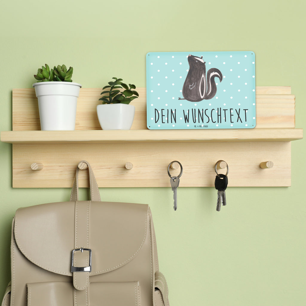 Personalisiertes Blechschild Stinktier Sitzen Blechschild, Metallschild, Geschenk Schild, Schild, Magnet-Metall-Schild, Deko Schild, Wandschild, Wand-Dekoration, Türschild, Stinktier, Skunk, Wildtier, Raubtier, Stinker, Stinki, Spruch, Büro, Recht, Besserwisser