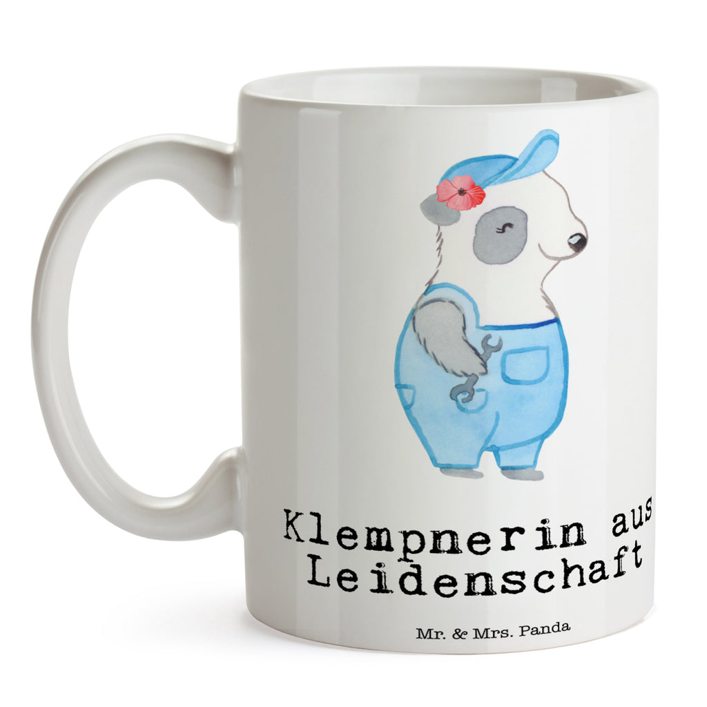 Tasse Klempnerin aus Leidenschaft Tasse, Kaffeetasse, Teetasse, Becher, Kaffeebecher, Teebecher, Keramiktasse, Porzellantasse, Büro Tasse, Geschenk Tasse, Tasse Sprüche, Tasse Motive, Kaffeetassen, Tasse bedrucken, Designer Tasse, Cappuccino Tassen, Schöne Teetassen, Beruf, Ausbildung, Jubiläum, Abschied, Rente, Kollege, Kollegin, Geschenk, Schenken, Arbeitskollege, Mitarbeiter, Firma, Danke, Dankeschön, Klempnerin, Handwerkerin, Installateurin, Meisterin, Gesellenprüfung, Fachbetrieb, Bauklempnerin, Sanitärinstallationen