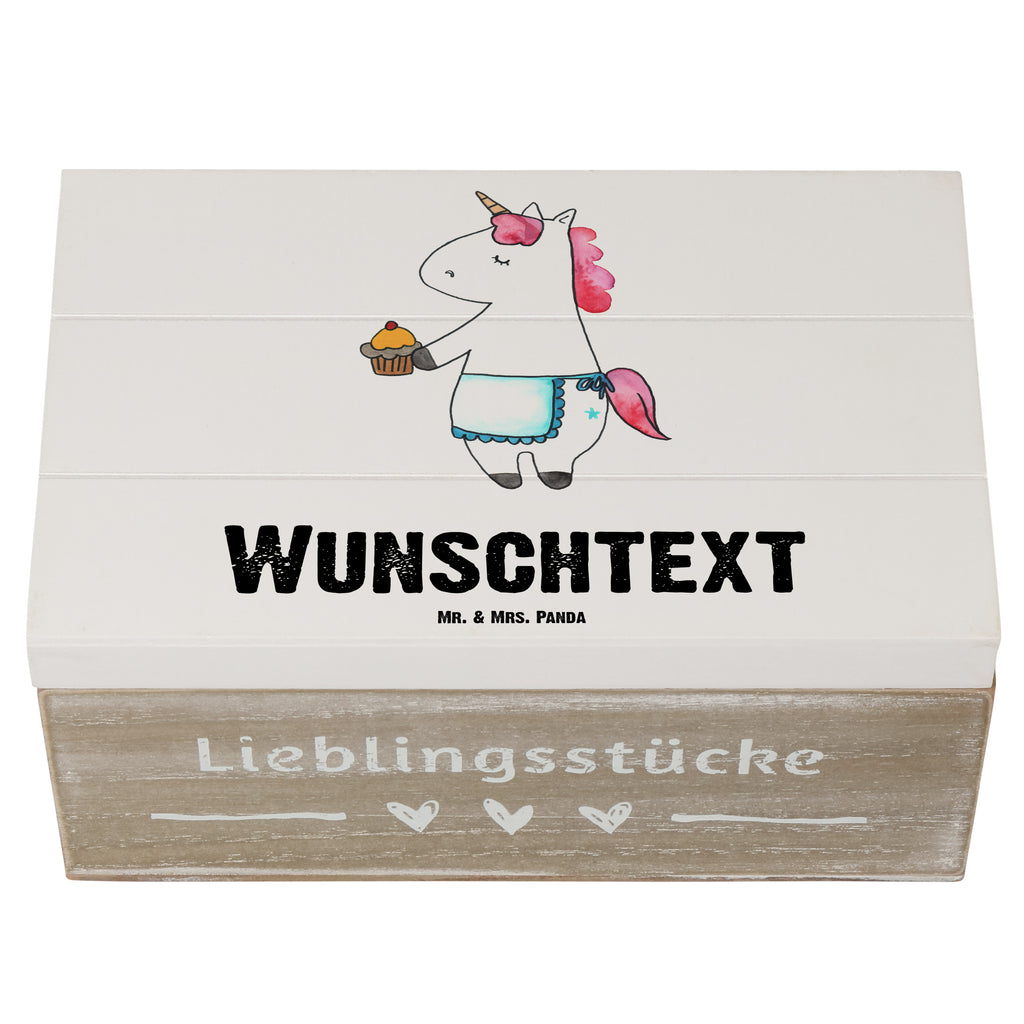 Personalisierte Holzkiste Einhorn Muffin Holzkiste mit Namen, Kiste mit Namen, Schatzkiste mit Namen, Truhe mit Namen, Schatulle mit Namen, Erinnerungsbox mit Namen, Erinnerungskiste, mit Namen, Dekokiste mit Namen, Aufbewahrungsbox mit Namen, Holzkiste Personalisiert, Kiste Personalisiert, Schatzkiste Personalisiert, Truhe Personalisiert, Schatulle Personalisiert, Erinnerungsbox Personalisiert, Erinnerungskiste Personalisiert, Dekokiste Personalisiert, Aufbewahrungsbox Personalisiert, Geschenkbox personalisiert, GEschenkdose personalisiert, Einhorn, Einhörner, Einhorn Deko, Pegasus, Unicorn, Geburtstag, Backen, Muffin, Kekse, Geburtstagsgrüße, Glückwünsche, Liebesgrüße, Grüße