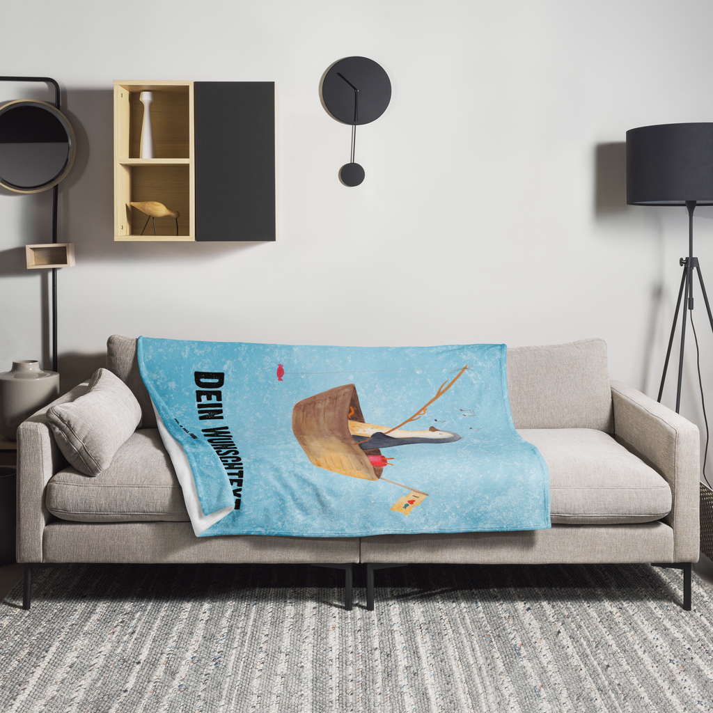 Personalisierte Decke Pinguin Angelboot Personalisierte Decke, Decke mit Namen, Kuscheldecke mit Namen, Decke bedrucken, Kuscheldecke bedrucken, Pinguin, Pinguine, Angeln, Boot, Angelboot, Lebenslust, Leben, genießen, Motivation, Neustart, Neuanfang, Trennung, Scheidung, Geschenkidee Liebeskummer