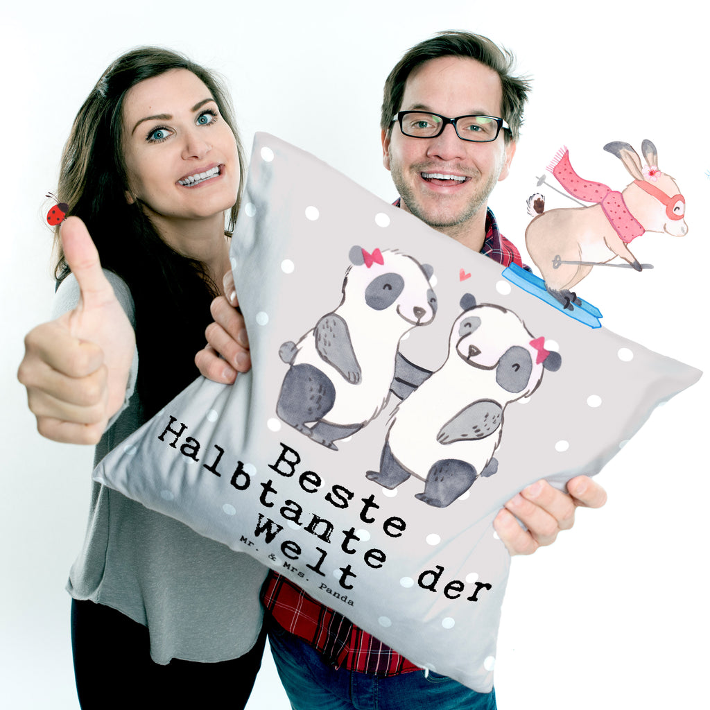 40x40 Kissen Panda Beste Halbtante der Welt Kissenhülle, Kopfkissen, Sofakissen, Dekokissen, Motivkissen, sofakissen, sitzkissen, Kissen, Kissenbezüge, Kissenbezug 40x40, Kissen 40x40, Kissenhülle 40x40, Zierkissen, Couchkissen, Dekokissen Sofa, Sofakissen 40x40, Dekokissen 40x40, Kopfkissen 40x40, Kissen 40x40 Waschbar, für, Dankeschön, Geschenk, Schenken, Geburtstag, Geburtstagsgeschenk, Geschenkidee, Danke, Bedanken, Mitbringsel, Freude machen, Geschenktipp, Halbtante, Tante, beste Tante, Stieftante, Stief, Stiefgeschwister, Familie, Kleinigkeit