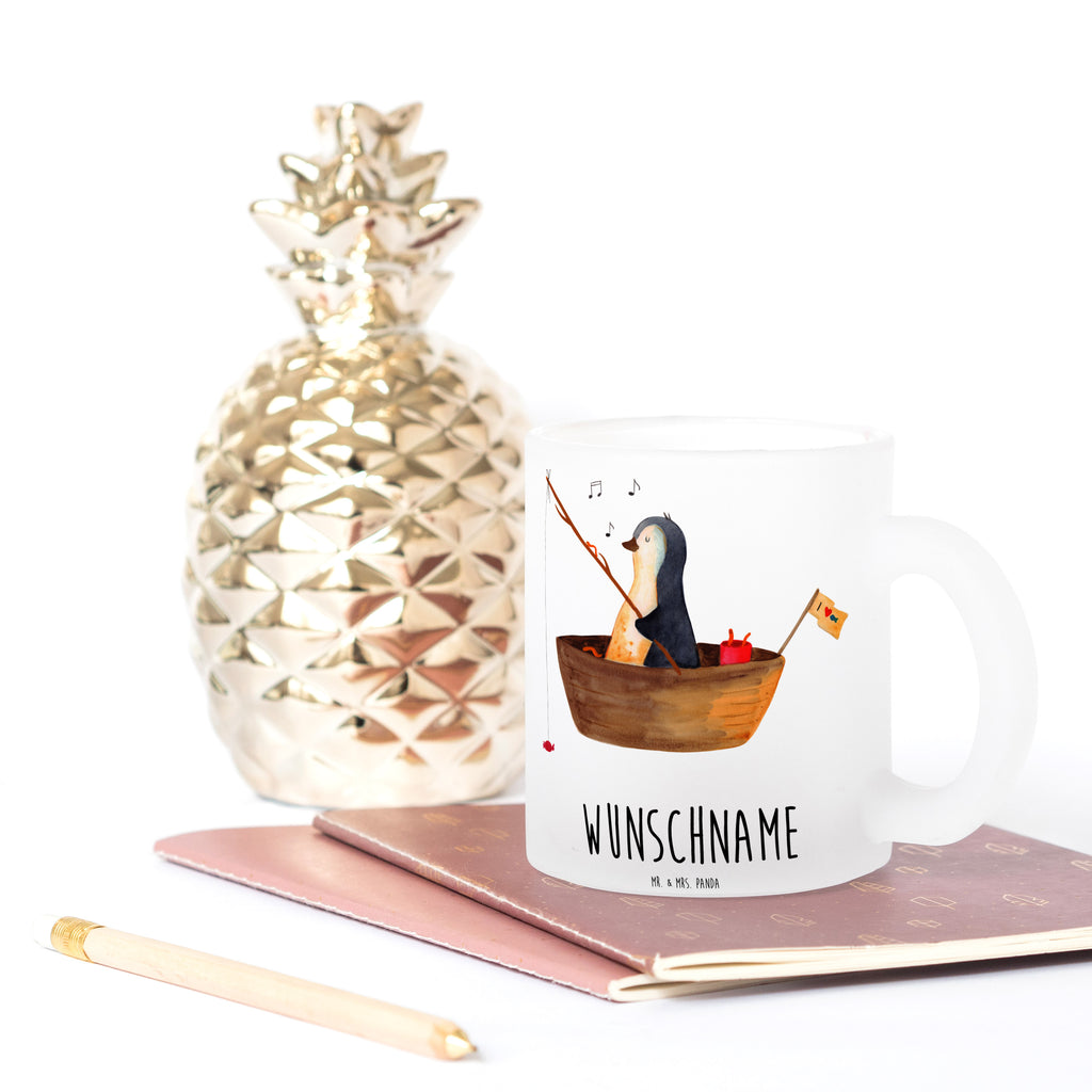 Personalisierte Teetasse Pinguin Angelboot Personalisierte Teetasse, Personalisiertes Teeglas, Personalisierter Teebecher, Personalisierte Glas Teetasse, Personalisierte Teetasse aus Glas, Teetasse mit Namen, Teeglas mit Namen, Teebecher mit Namen, Glas Teetasse mit Namen, Teetasse aus Glas mit Namen, Teetasse Wunschname, Teetasse selbst gestalten., Pinguin, Pinguine, Angeln, Boot, Angelboot, Lebenslust, Leben, genießen, Motivation, Neustart, Neuanfang, Trennung, Scheidung, Geschenkidee Liebeskummer