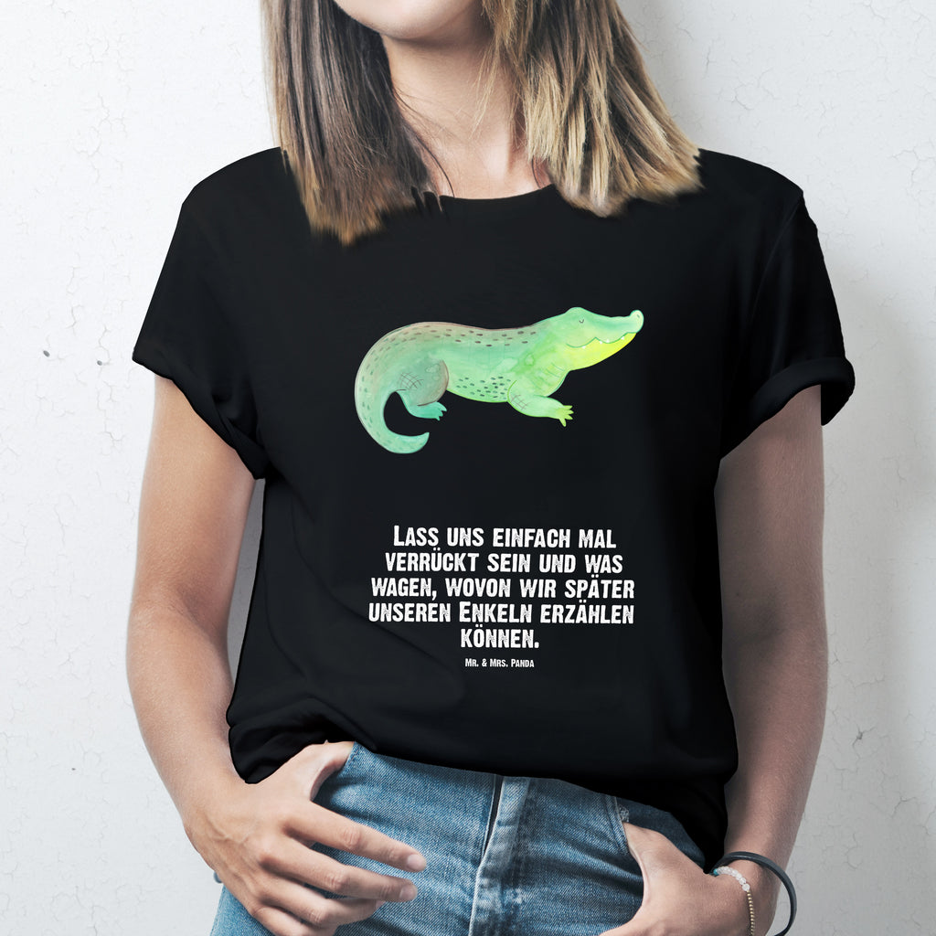 T-Shirt Standard Krokodil T-Shirt, Shirt, Tshirt, Lustiges T-Shirt, T-Shirt mit Spruch, Party, Junggesellenabschied, Jubiläum, Geburstag, Herrn, Damen, Männer, Frauen, Schlafshirt, Nachthemd, Sprüche, Meerestiere, Meer, Urlaub, Krokodil, Krokodile, verrückt sein, spontan sein, Abenteuerlust, Reiselust, Freundin, beste Freundin, Lieblingsmensch