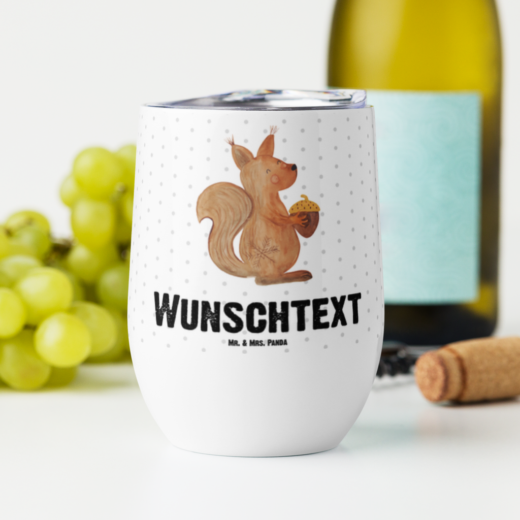 Personalisierter Weinbecher Eichhörnchen Weihnachten Personalisierter Weinbecher, Personalisierter Glühwein Becher, Heißgetränke, Personalisierter Trinkbecher, Personalisierter Weinkelch, Personalisiertes Weingläser, hochwertiger Weinbecher, Weinbecher Reisen, Weinbecher unterwegs, Personalisertes Sommerglas, mit Namen, Wunschtext, Personalisierung, selbst bedrucken, Personalisiertes Weinglas, Winter, Weihnachten, Weihnachtsdeko, Nikolaus, Advent, Heiligabend, Wintermotiv, Frohe Weihnachten, Frohes neues Jahr, Guten Rutsch, Weihnachtsmotiv, Weihnachtsgruß, Neujahr, Vogel