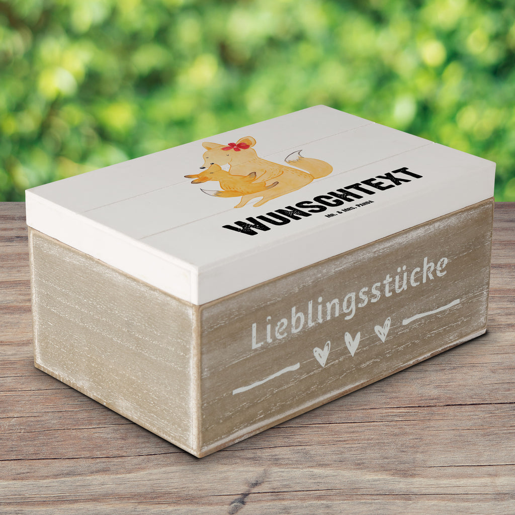 Personalisierte Holzkiste Fuchs Mama & Kind Holzkiste mit Namen, Kiste mit Namen, Schatzkiste mit Namen, Truhe mit Namen, Schatulle mit Namen, Erinnerungsbox mit Namen, Erinnerungskiste, mit Namen, Dekokiste mit Namen, Aufbewahrungsbox mit Namen, Holzkiste Personalisiert, Kiste Personalisiert, Schatzkiste Personalisiert, Truhe Personalisiert, Schatulle Personalisiert, Erinnerungsbox Personalisiert, Erinnerungskiste Personalisiert, Dekokiste Personalisiert, Aufbewahrungsbox Personalisiert, Geschenkbox personalisiert, GEschenkdose personalisiert, Familie, Vatertag, Muttertag, Bruder, Schwester, Mama, Papa, Oma, Opa, Mutter, Tochter, Lieblingstochter, Beste Tochter, Geschenk