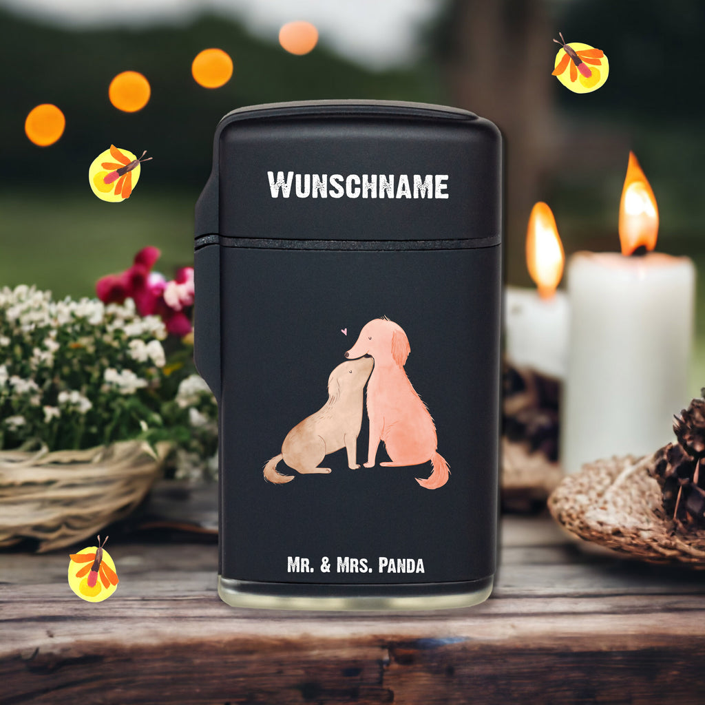 Personalisiertes Feuerzeug Hunde Liebe Personalisiertes Feuerzeug, Personalisiertes Gas-Feuerzeug, Personalisiertes Sturmfeuerzeug, Feuerzeug bedrucken, Feuerzeug personalisiert, Feuerzeug personalisieren, Feuerzeug selbst gestalten, Feuerzeug Geschenkidee, Feuerzeug als Geschenk, Geschenk Feuerzeug, Feuerzeug Geschenk, Feuerzeug mit Name, Feuerzeug mit Namen, Besonderes Feuerzeug, Hund, Hundemotiv, Haustier, Hunderasse, Tierliebhaber, Hundebesitzer, Sprüche, Liebe, Hund. Hunde, Kuss, Vertrauen, Kuscheln, Herz