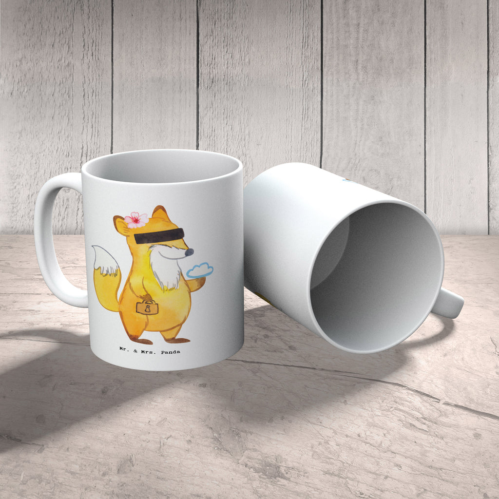 Tasse Datenschutzbeauftragte mit Herz Tasse, Kaffeetasse, Teetasse, Becher, Kaffeebecher, Teebecher, Keramiktasse, Porzellantasse, Büro Tasse, Geschenk Tasse, Tasse Sprüche, Tasse Motive, Kaffeetassen, Tasse bedrucken, Designer Tasse, Cappuccino Tassen, Schöne Teetassen, Beruf, Ausbildung, Jubiläum, Abschied, Rente, Kollege, Kollegin, Geschenk, Schenken, Arbeitskollege, Mitarbeiter, Firma, Danke, Dankeschön, Datenschutzbeauftragte, Datenschutz, Datenschützerin, Anonymität