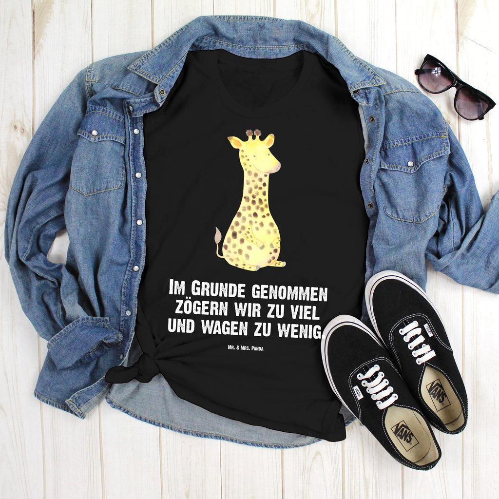 T-Shirt Standard Giraffe Zufrieden T-Shirt, Shirt, Tshirt, Lustiges T-Shirt, T-Shirt mit Spruch, Party, Junggesellenabschied, Jubiläum, Geburstag, Herrn, Damen, Männer, Frauen, Schlafshirt, Nachthemd, Sprüche, Afrika, Wildtiere, Giraffe, Zufrieden, Glück, Abenteuer