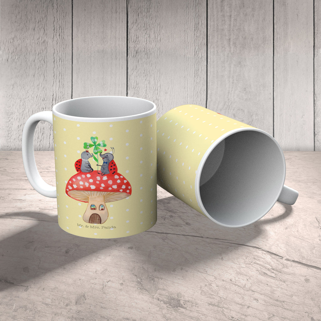 Tasse Marienkäfer Paar Fliegenpilz Tasse, Kaffeetasse, Teetasse, Becher, Kaffeebecher, Teebecher, Keramiktasse, Porzellantasse, Büro Tasse, Geschenk Tasse, Tasse Sprüche, Tasse Motive, Tiermotive, Gute Laune, lustige Sprüche, Tiere, Haus, Wohnung, zuhause, Fliegenpilz, Marienkäfer, Fleigenpilzhaus