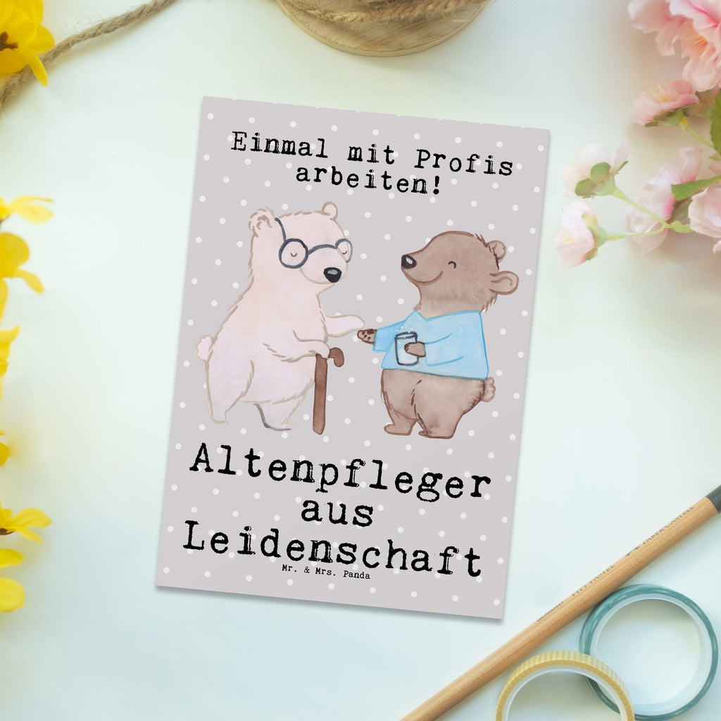 Postkarte Altenpfleger aus Leidenschaft Postkarte, Karte, Geschenkkarte, Grußkarte, Einladung, Ansichtskarte, Geburtstagskarte, Einladungskarte, Dankeskarte, Ansichtskarten, Einladung Geburtstag, Einladungskarten Geburtstag, Beruf, Ausbildung, Jubiläum, Abschied, Rente, Kollege, Kollegin, Geschenk, Schenken, Arbeitskollege, Mitarbeiter, Firma, Danke, Dankeschön, Altenpfleger, Pfleger, Altenheim Eröffnung