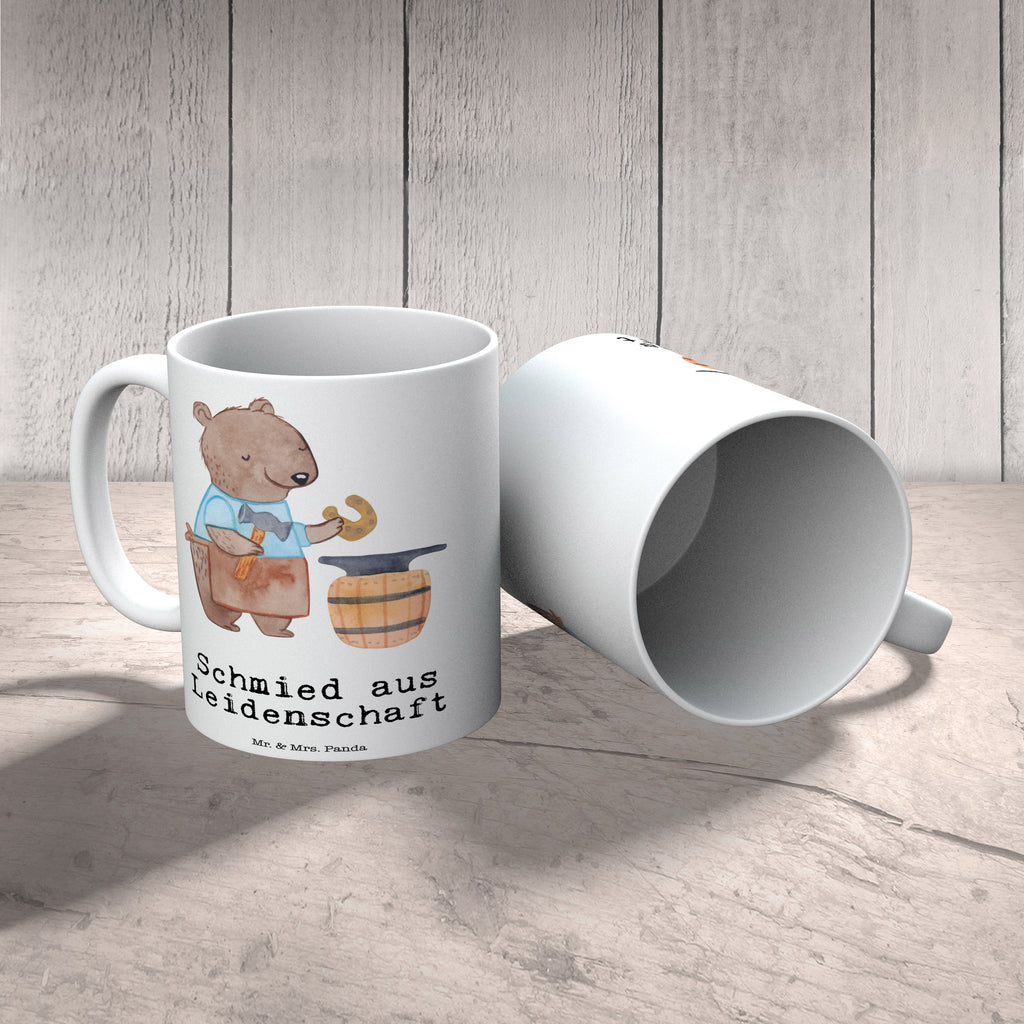 Tasse Schmied aus Leidenschaft Tasse, Kaffeetasse, Teetasse, Becher, Kaffeebecher, Teebecher, Keramiktasse, Porzellantasse, Büro Tasse, Geschenk Tasse, Tasse Sprüche, Tasse Motive, Kaffeetassen, Tasse bedrucken, Designer Tasse, Cappuccino Tassen, Schöne Teetassen, Beruf, Ausbildung, Jubiläum, Abschied, Rente, Kollege, Kollegin, Geschenk, Schenken, Arbeitskollege, Mitarbeiter, Firma, Danke, Dankeschön