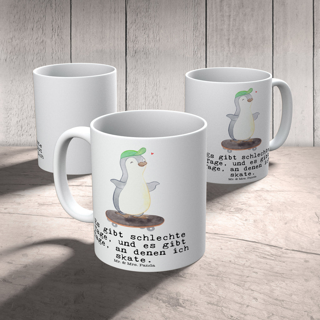 Tasse Pinguin Skateboarden Tasse, Kaffeetasse, Teetasse, Becher, Kaffeebecher, Teebecher, Keramiktasse, Porzellantasse, Büro Tasse, Geschenk Tasse, Tasse Sprüche, Tasse Motive, Kaffeetassen, Tasse bedrucken, Designer Tasse, Cappuccino Tassen, Schöne Teetassen, Geschenk, Sport, Sportart, Hobby, Schenken, Danke, Dankeschön, Auszeichnung, Gewinn, Sportler, Skateboarden, Skateboard fahren, Skaten, Skateboard, Skateplatz