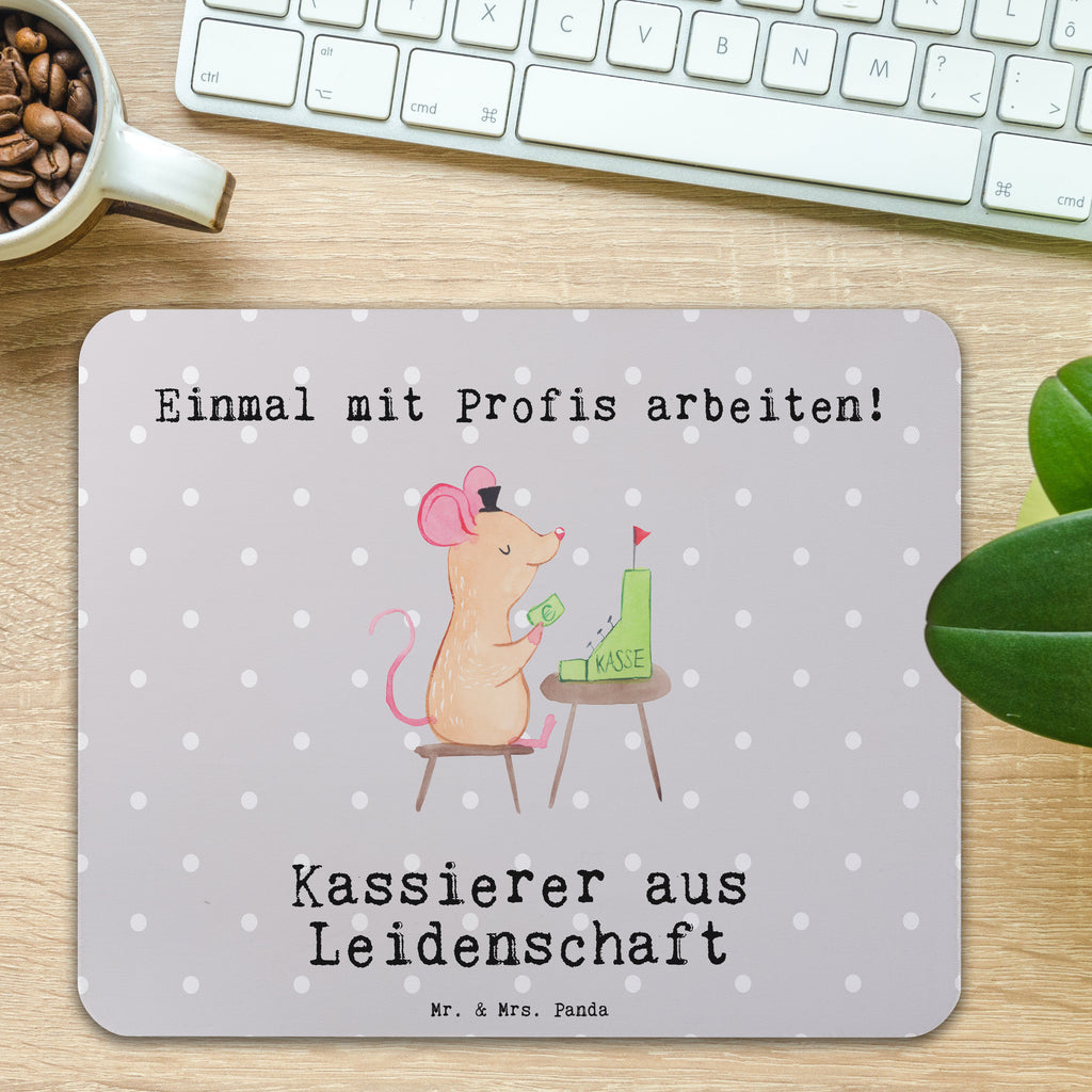 Mauspad Kassierer aus Leidenschaft Mousepad, Computer zubehör, Büroausstattung, PC Zubehör, Arbeitszimmer, Mauspad, Einzigartiges Mauspad, Designer Mauspad, Mausunterlage, Mauspad Büro, Beruf, Ausbildung, Jubiläum, Abschied, Rente, Kollege, Kollegin, Geschenk, Schenken, Arbeitskollege, Mitarbeiter, Firma, Danke, Dankeschön, Kassierer, Kassenwart, Mitarbeiter Kasse