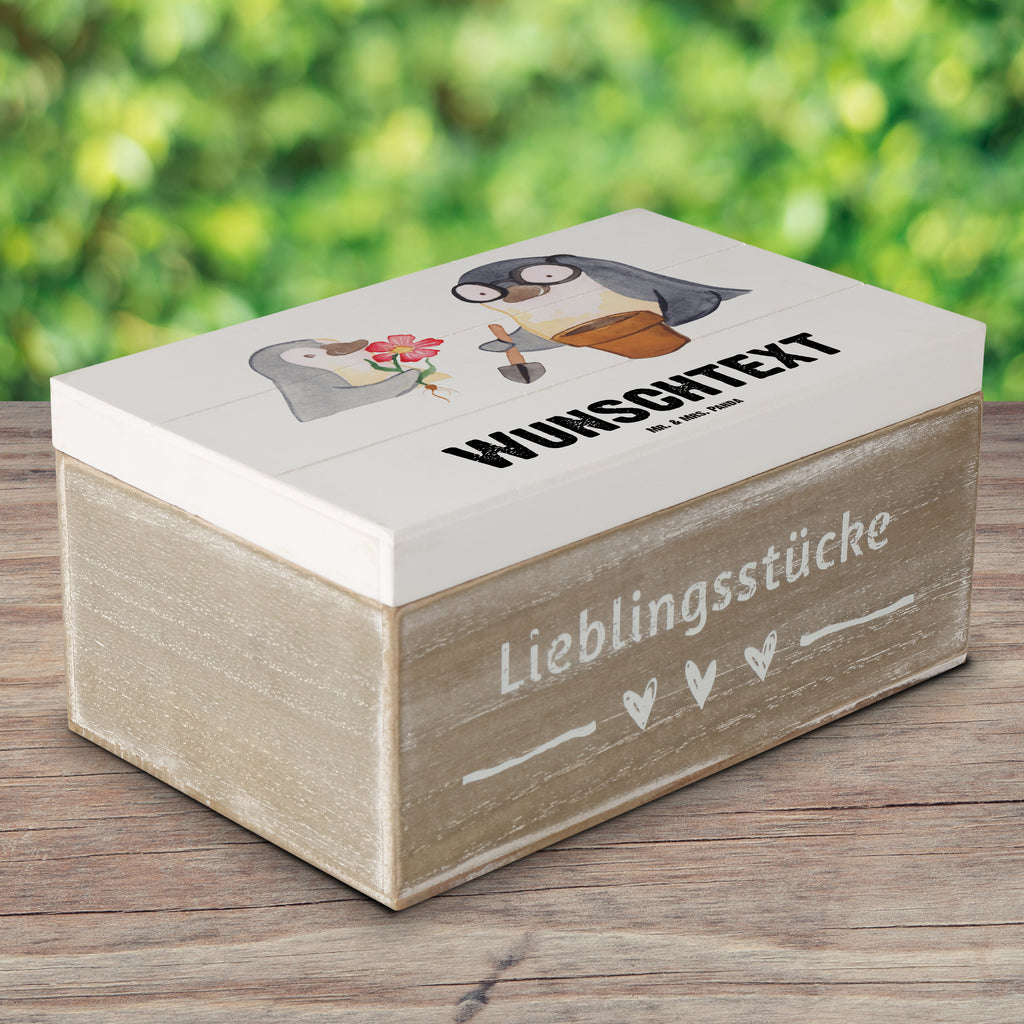 Personalisierte Holzkiste Pinguin Bester Uropa der Welt Holzkiste mit Namen, Kiste mit Namen, Schatzkiste mit Namen, Truhe mit Namen, Schatulle mit Namen, Erinnerungsbox mit Namen, Erinnerungskiste, mit Namen, Dekokiste mit Namen, Aufbewahrungsbox mit Namen, Holzkiste Personalisiert, Kiste Personalisiert, Schatzkiste Personalisiert, Truhe Personalisiert, Schatulle Personalisiert, Erinnerungsbox Personalisiert, Erinnerungskiste Personalisiert, Dekokiste Personalisiert, Aufbewahrungsbox Personalisiert, Geschenkbox personalisiert, GEschenkdose personalisiert, für, Dankeschön, Geschenk, Schenken, Geburtstag, Geburtstagsgeschenk, Geschenkidee, Danke, Bedanken, Mitbringsel, Freude machen, Geschenktipp, Uropa, Uhropa, Ur Opa, Urgroßeltern, Grossvater, Großvater, Opa, Opi. Großpapa, Großeltern, Enkel, Enkelin, Enkelkind, Kleinigkeit, Oppa, Oppi, Bester, Uropa Mitbringsel