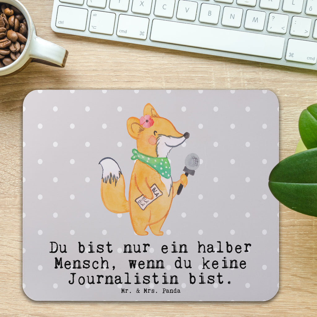 Mauspad Journalistin mit Herz Mousepad, Computer zubehör, Büroausstattung, PC Zubehör, Arbeitszimmer, Mauspad, Einzigartiges Mauspad, Designer Mauspad, Mausunterlage, Mauspad Büro, Beruf, Ausbildung, Jubiläum, Abschied, Rente, Kollege, Kollegin, Geschenk, Schenken, Arbeitskollege, Mitarbeiter, Firma, Danke, Dankeschön, Journalistin, Reporterin, Redakteurin, Pressebüro, Studium