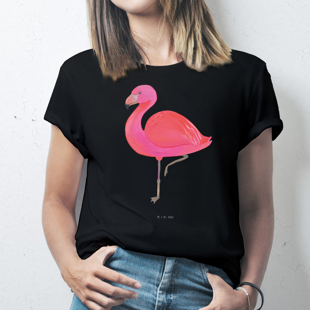 T-Shirt Standard Flamingo classic T-Shirt, Shirt, Tshirt, Lustiges T-Shirt, T-Shirt mit Spruch, Party, Junggesellenabschied, Jubiläum, Geburstag, Herrn, Damen, Männer, Frauen, Schlafshirt, Nachthemd, Sprüche, Flamingo, Einzigartig, Selbstliebe, Stolz, ich, für mich, Spruch, Freundin, Freundinnen, Außenseiter, Sohn, Tochter, Geschwister