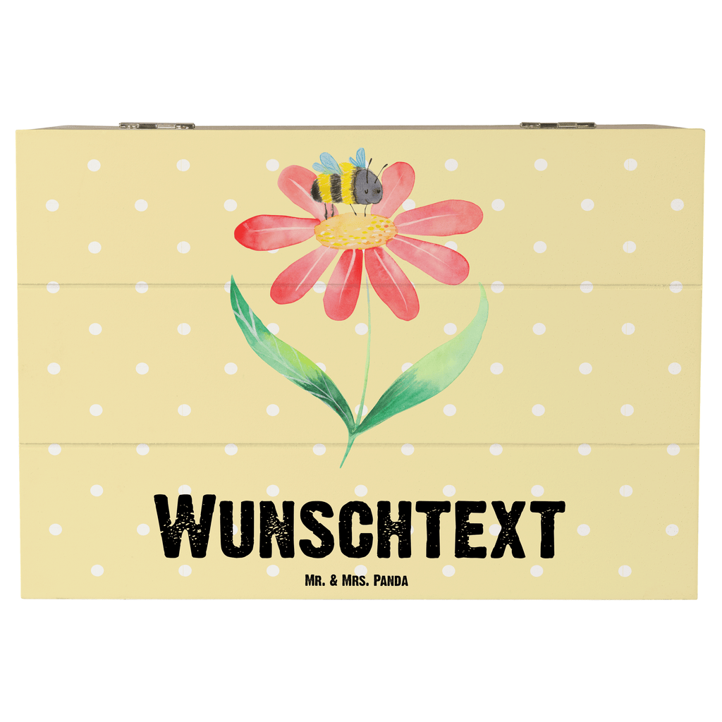 Personalisierte Holzkiste Hummel Blume Holzkiste mit Namen, Kiste mit Namen, Schatzkiste mit Namen, Truhe mit Namen, Schatulle mit Namen, Erinnerungsbox mit Namen, Erinnerungskiste, mit Namen, Dekokiste mit Namen, Aufbewahrungsbox mit Namen, Holzkiste Personalisiert, Kiste Personalisiert, Schatzkiste Personalisiert, Truhe Personalisiert, Schatulle Personalisiert, Erinnerungsbox Personalisiert, Erinnerungskiste Personalisiert, Dekokiste Personalisiert, Aufbewahrungsbox Personalisiert, Geschenkbox personalisiert, GEschenkdose personalisiert, Tiermotive, Gute Laune, lustige Sprüche, Tiere, Hummel, Blume, Wespe, Flauschig, Natur, Feld, Hummeln, Biene