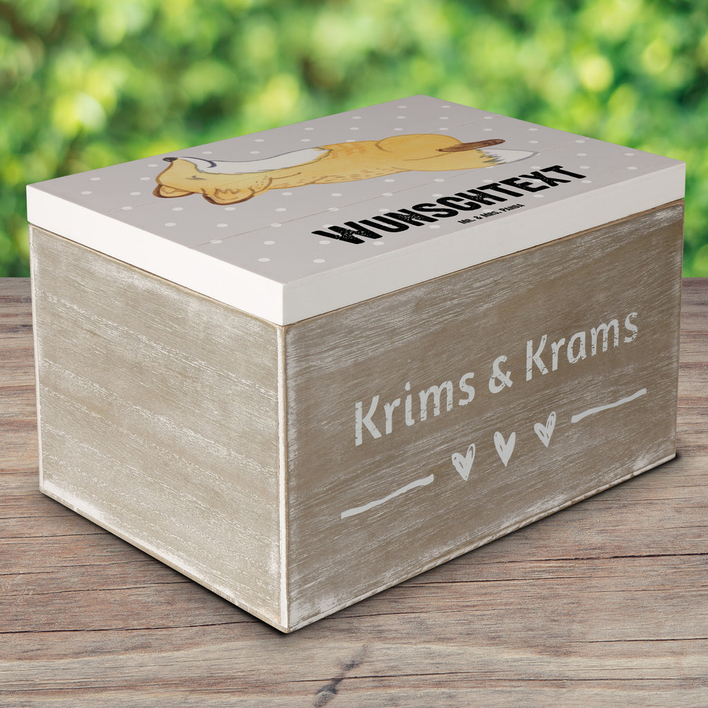 Personalisierte Holzkiste Fuchs Crunches Tage Holzkiste mit Namen, Kiste mit Namen, Schatzkiste mit Namen, Truhe mit Namen, Schatulle mit Namen, Erinnerungsbox mit Namen, Erinnerungskiste, mit Namen, Dekokiste mit Namen, Aufbewahrungsbox mit Namen, Holzkiste Personalisiert, Kiste Personalisiert, Schatzkiste Personalisiert, Truhe Personalisiert, Schatulle Personalisiert, Erinnerungsbox Personalisiert, Erinnerungskiste Personalisiert, Dekokiste Personalisiert, Aufbewahrungsbox Personalisiert, Geschenkbox personalisiert, GEschenkdose personalisiert, Geschenk, Sport, Sportart, Hobby, Schenken, Danke, Dankeschön, Auszeichnung, Gewinn, Sportler, Crunches, Fitness, Bauchpressen, Fitnessstudio