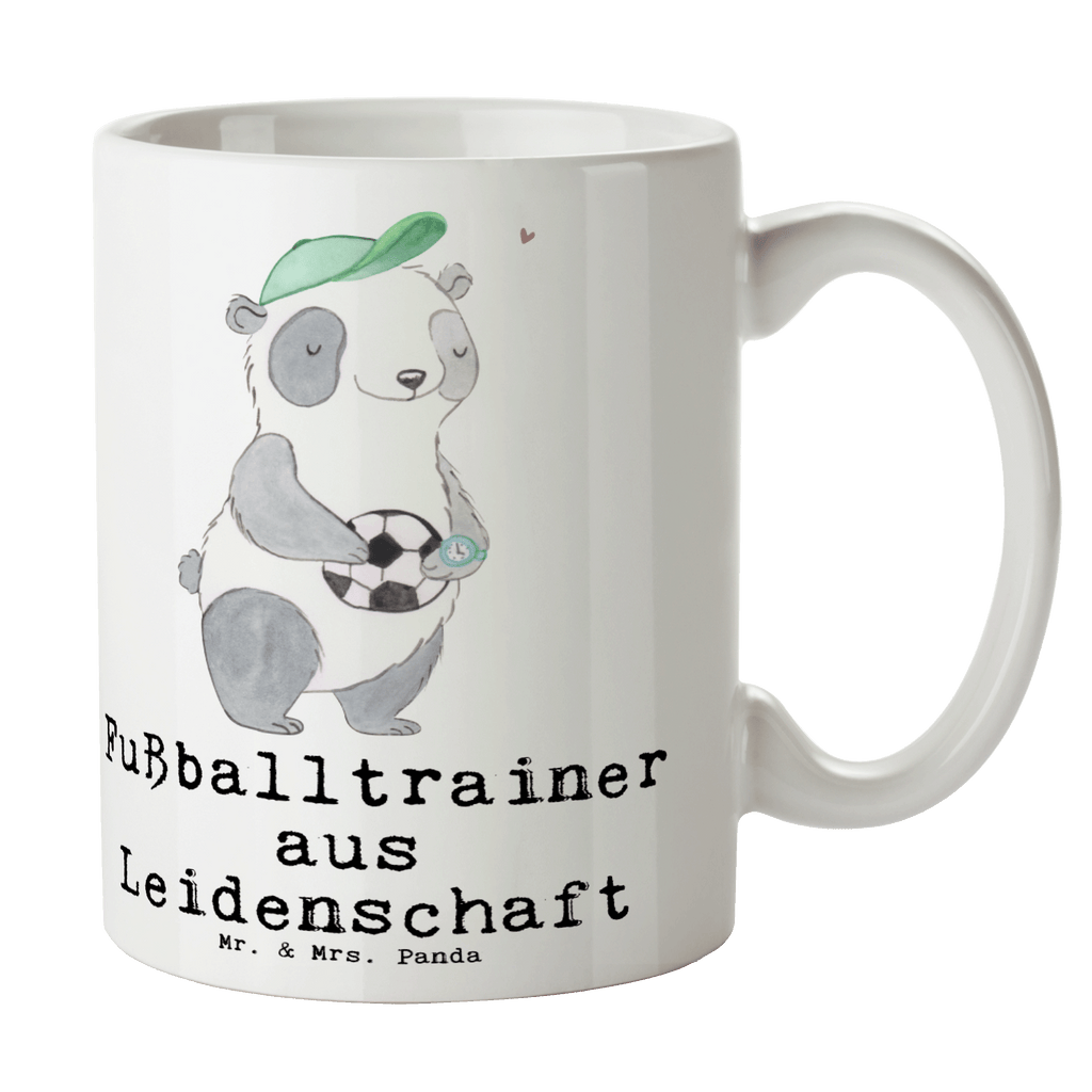 Tasse Fußballtrainer aus Leidenschaft Tasse, Kaffeetasse, Teetasse, Becher, Kaffeebecher, Teebecher, Keramiktasse, Porzellantasse, Büro Tasse, Geschenk Tasse, Tasse Sprüche, Tasse Motive, Kaffeetassen, Tasse bedrucken, Designer Tasse, Cappuccino Tassen, Schöne Teetassen, Beruf, Ausbildung, Jubiläum, Abschied, Rente, Kollege, Kollegin, Geschenk, Schenken, Arbeitskollege, Mitarbeiter, Firma, Danke, Dankeschön, Fußballtrainer, Fußballspiel, Glücksbringer, Verein Fußball