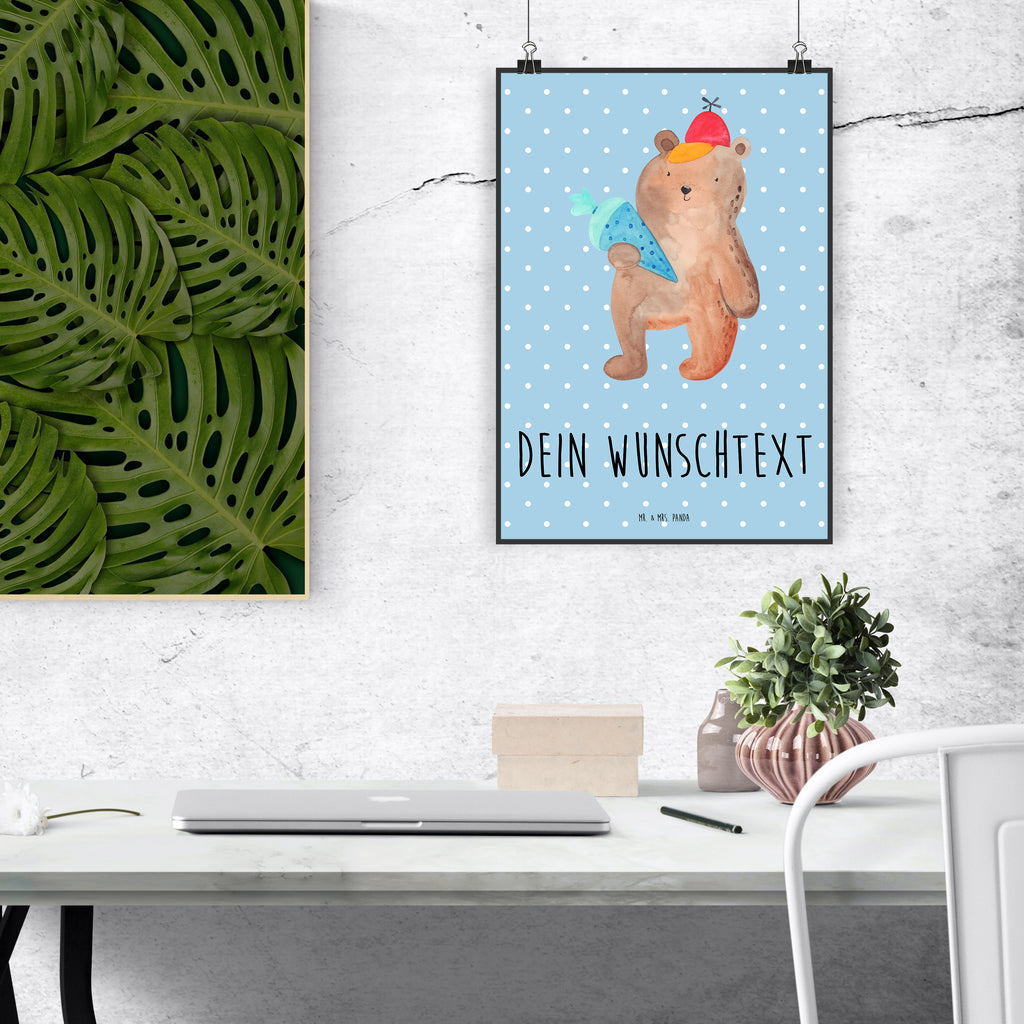 Personalisiertes Poster Bär mit Schultüte Personalisiertes Poster, Personalisiertes Wandposter, Personalisiertes Bild, Personalisierte Wanddeko, Personalisiertes Küchenposter, Personalisiertes Kinderposter, Personalisierte Wanddeko Bild, Personalisierte Raumdekoration, Personalisierte Wanddekoration, Personalisiertes Handgemaltes Poster, Personalisiertes Designposter, Personalisierter Kunstdruck, Personalisierter Posterdruck, Poster mit Namen, Wandposter mit Namen, Bild mit Namen, Wanddeko mit Namen, Küchenposter mit Namen, Kinderposter mit Namen, Wanddeko Bild mit Namen, Raumdekoration mit Namen, Wanddekoration mit Namen, Kunstdruck mit Namen, Posterdruck mit Namen, Wunschtext Poster, Poster selbst gestalten., Bär, Teddy, Teddybär, Bär Motiv, Schultüte, Erster Schultag Geschenk, Einschulung Geschenk, Schule Geschenk, Grundschule, Schulanfang, Schulbeginn