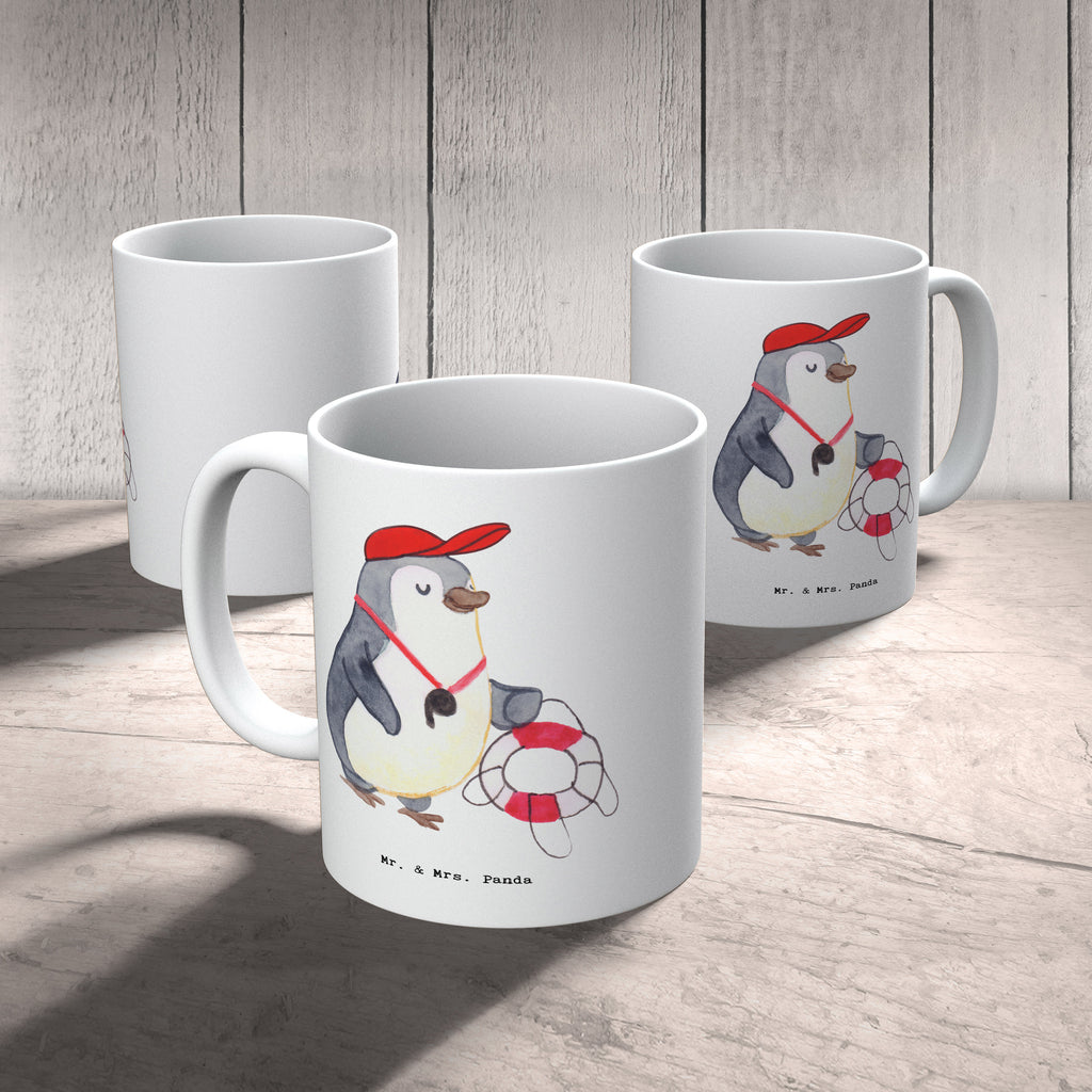 Tasse Bademeister mit Herz Tasse, Kaffeetasse, Teetasse, Becher, Kaffeebecher, Teebecher, Keramiktasse, Porzellantasse, Büro Tasse, Geschenk Tasse, Tasse Sprüche, Tasse Motive, Kaffeetassen, Tasse bedrucken, Designer Tasse, Cappuccino Tassen, Schöne Teetassen, Beruf, Ausbildung, Jubiläum, Abschied, Rente, Kollege, Kollegin, Geschenk, Schenken, Arbeitskollege, Mitarbeiter, Firma, Danke, Dankeschön, Bademeister, Rettungsschwimmer, Schwimmmeister, Schwimmbad, Freibad, Badeanstalt, Schwimmverein, Schwimmschule