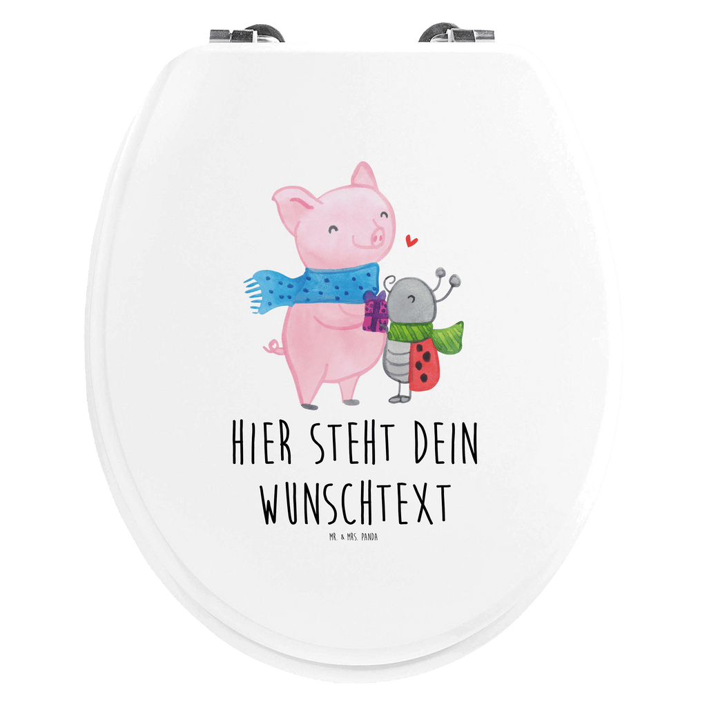 Personalisierter WC Sitz Motiv Glühschwein Smörle Personalisierte Klobrille, Personalisierter Klodeckel, Personalisierter Toilettendeckel, Personalisierter WC-Sitz, Toilettendeckel mit Namen, WC Sitz mit Namen, Winter, Weihnachten, Weihnachtsdeko, Nikolaus, Advent, Heiligabend, Wintermotiv, Handgezeichnetes Glühschwein, Kreatives Glühschwein Design, Winterlicher Glühwein Spruch, Glühwein Liebhaber Geschenk, Herzliches Marienkäfer Motiv, Marienkäfer in Winterkleidung, Glühwein ist köstlich Spruch, Smörle der stolze Marienkäfer, Süßer Marienkäfer gibt Geschenk, Romantische Geschenkidee Glühwein