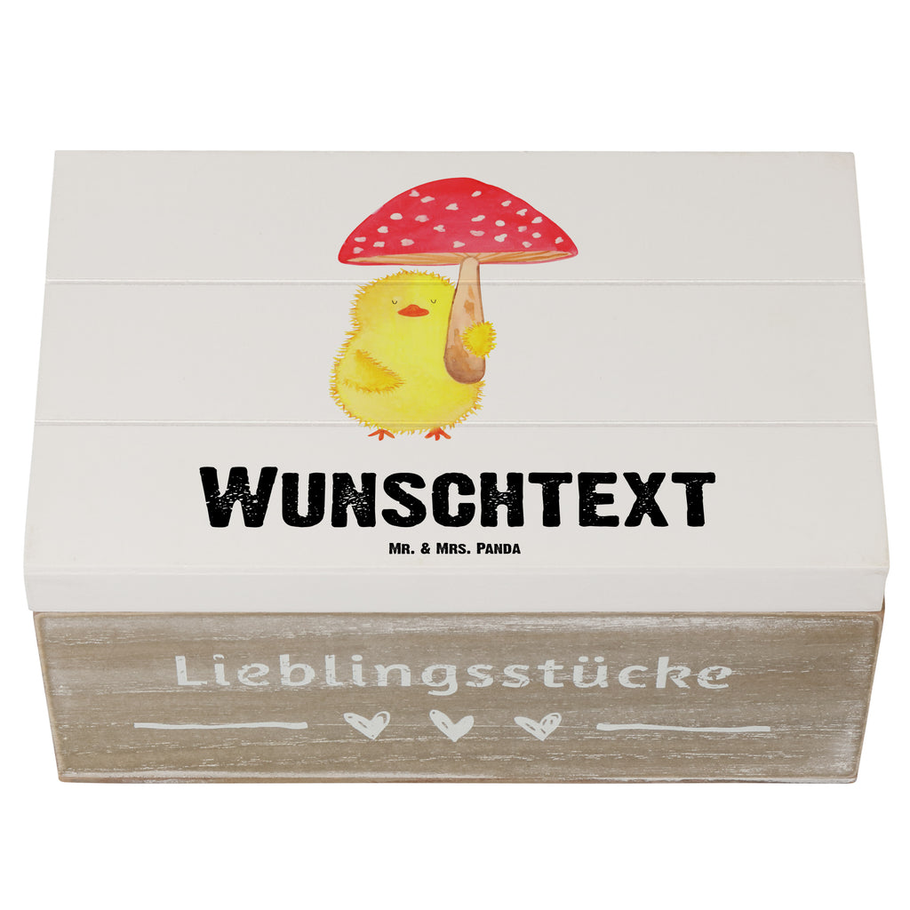 Personalisierte Holzkiste Küken Fliegenpilz Holzkiste mit Namen, Kiste mit Namen, Schatzkiste mit Namen, Truhe mit Namen, Schatulle mit Namen, Erinnerungsbox mit Namen, Erinnerungskiste, mit Namen, Dekokiste mit Namen, Aufbewahrungsbox mit Namen, Holzkiste Personalisiert, Kiste Personalisiert, Schatzkiste Personalisiert, Truhe Personalisiert, Schatulle Personalisiert, Erinnerungsbox Personalisiert, Erinnerungskiste Personalisiert, Dekokiste Personalisiert, Aufbewahrungsbox Personalisiert, Geschenkbox personalisiert, GEschenkdose personalisiert, Ostern, Osterhase, Ostergeschenke, Osternest, Osterdeko, Geschenke zu Ostern, Ostern Geschenk, Ostergeschenke Kinder, Ostern Kinder, Küken, Fliegenpilz, Glückspilz, Frohe Ostern, Ostergrüße