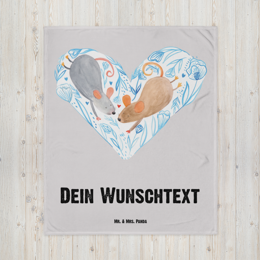 Babydecke mit Namen Mäuse Herz Babdyecke personalisiert, Babydecke mit Namen, Babydecke bedrucken, Babygeschenk personalisiet, Babygeschenk mit Namen, Krabbeldecke mit Namen, Krabbeldecke personalisiert, Liebe, Partner, Freund, Freundin, Ehemann, Ehefrau, Heiraten, Verlobung, Heiratsantrag, Liebesgeschenk, Jahrestag, Hocheitstag, Maus, Mäuse, Liebesbotschaft, Liebesbeweis, Hochzeit, Lieblingsmensch, Gemeinsamkeit, Love, Geschenk für zwei